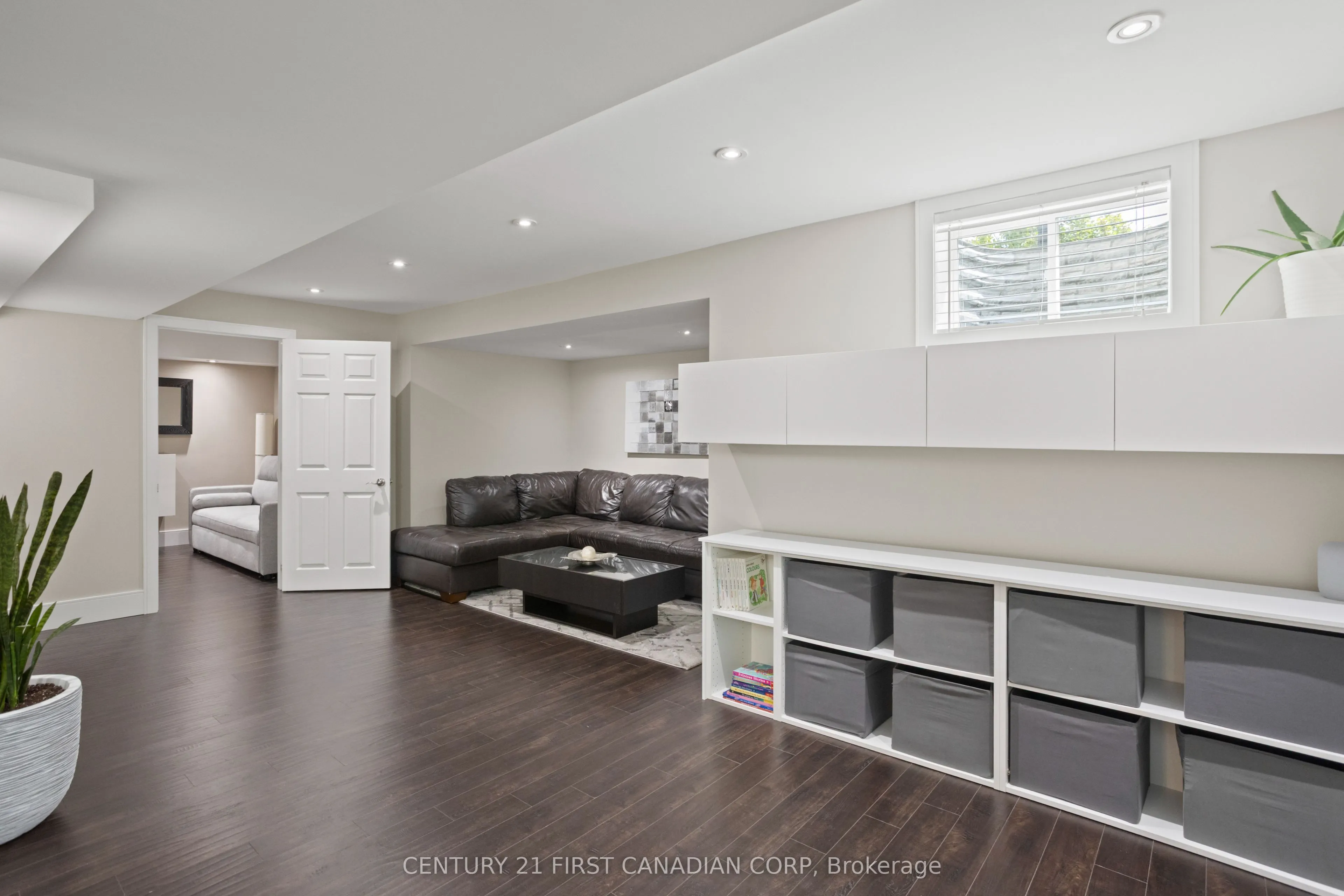1075 Blackmaple Court