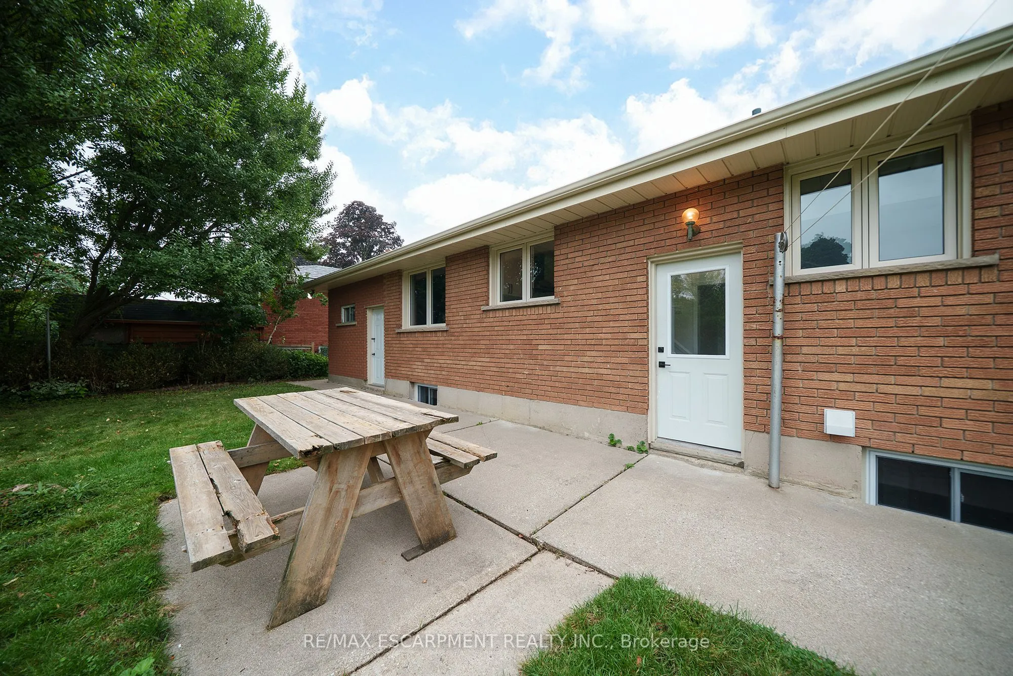 91 Varadi Avenue