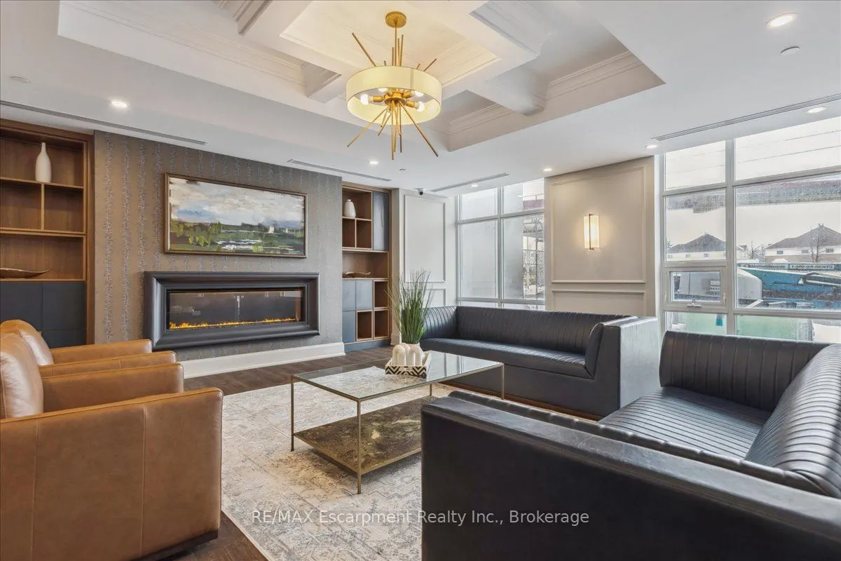 450 Dundas Street E, #1101