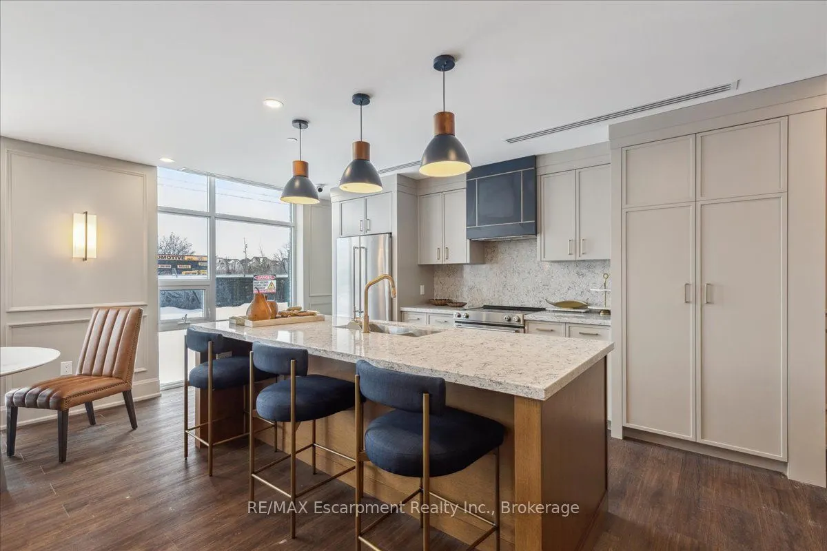 450 Dundas Street E, #1101