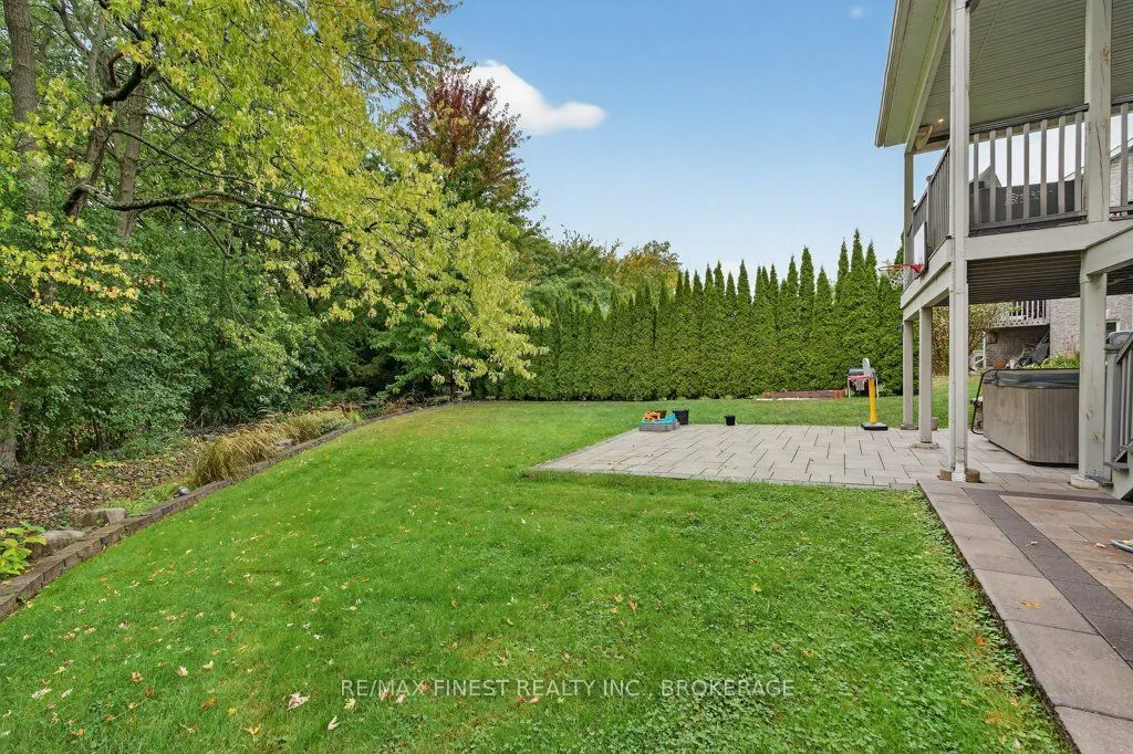 247 Honeywood Avenue