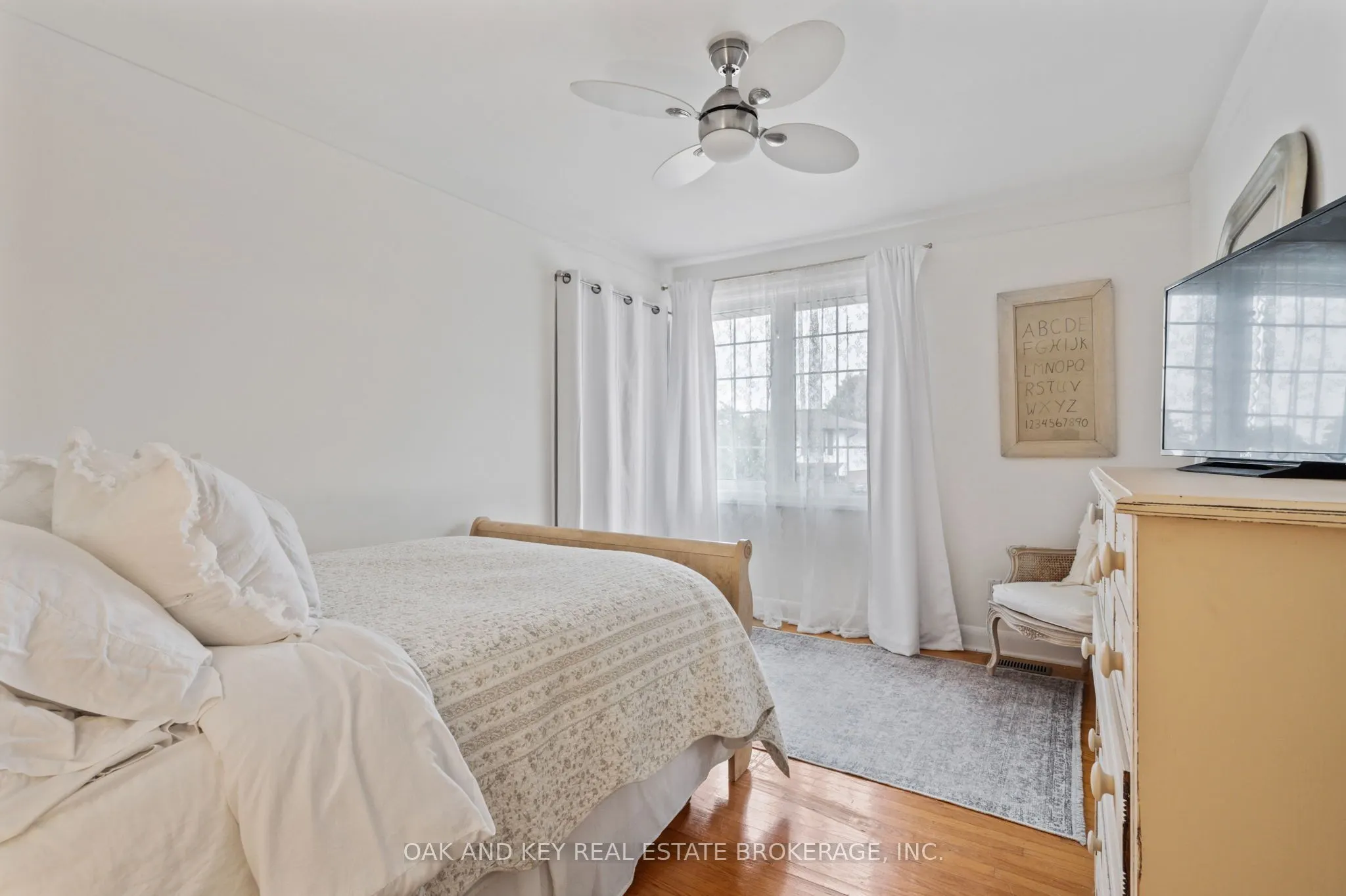 1 FOX MILL Crescent