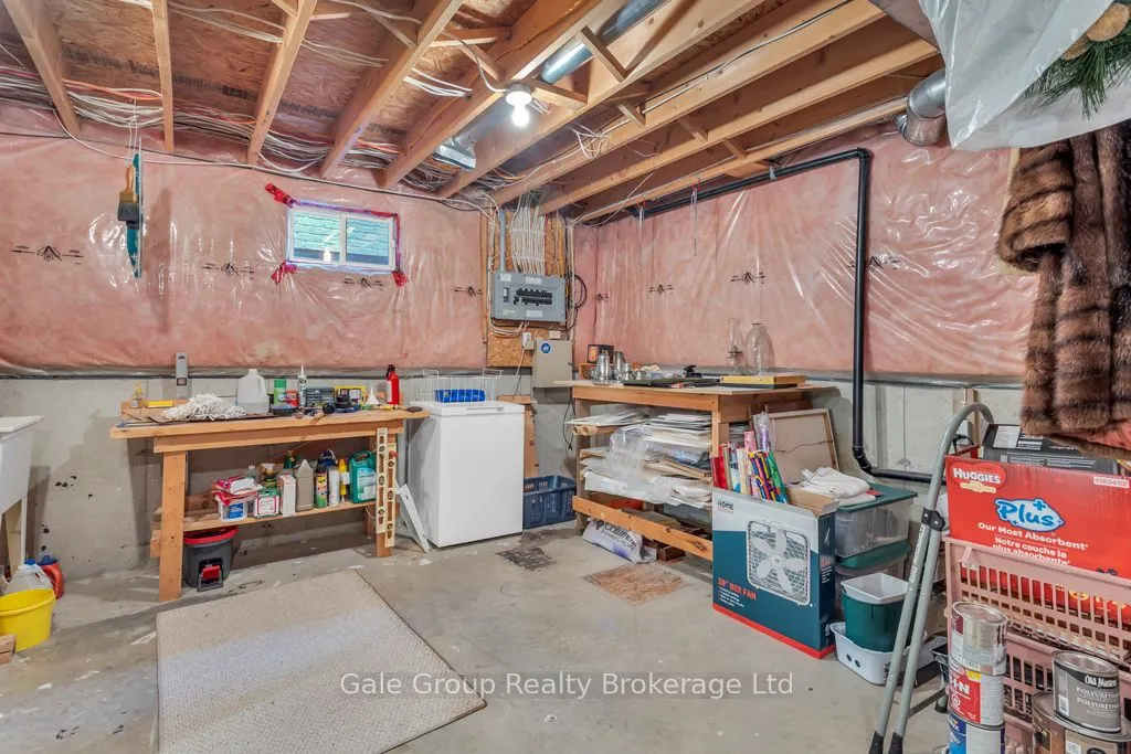 37 Crow Crescent