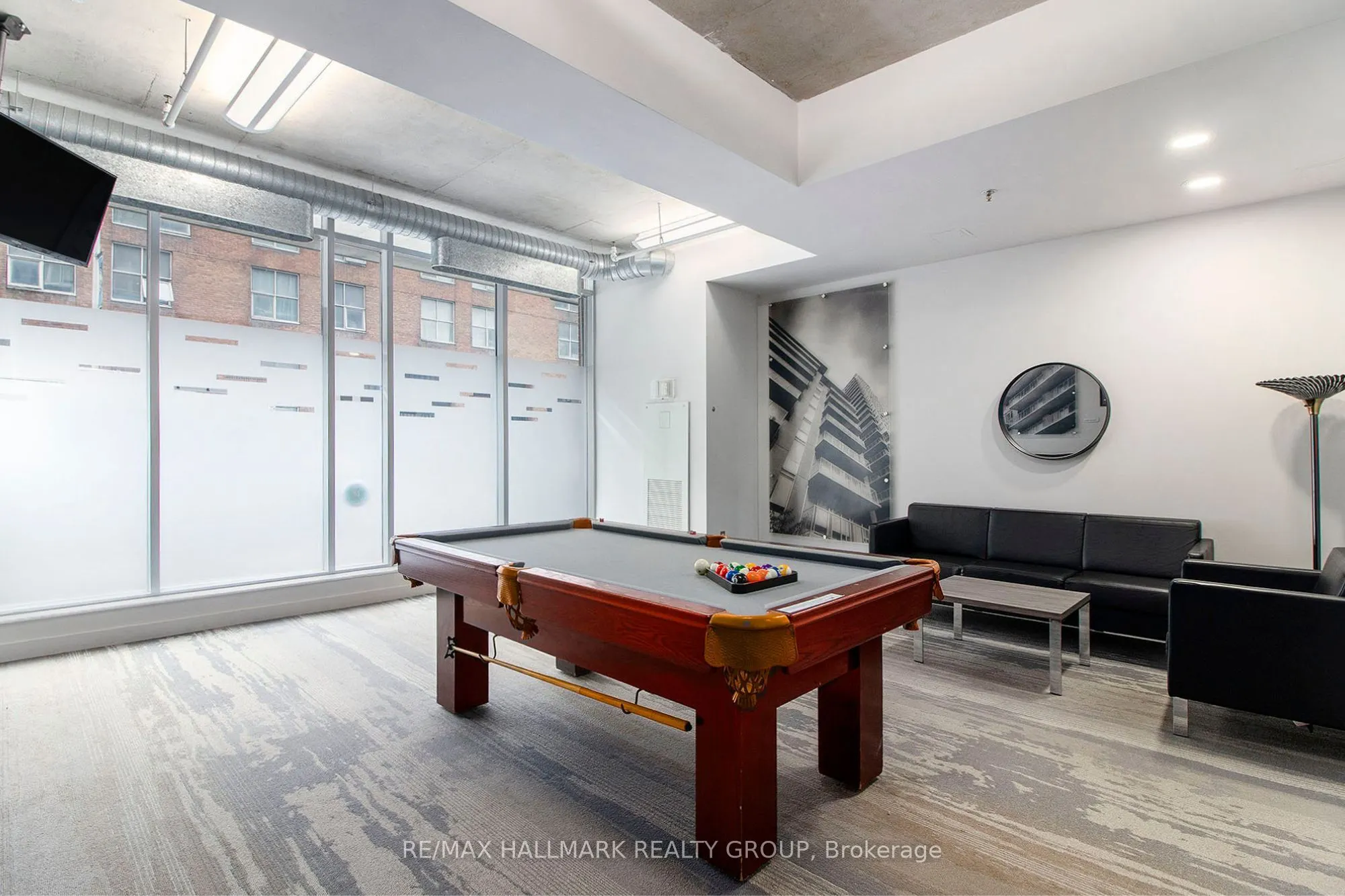 383 CUMBERLAND Street, #805