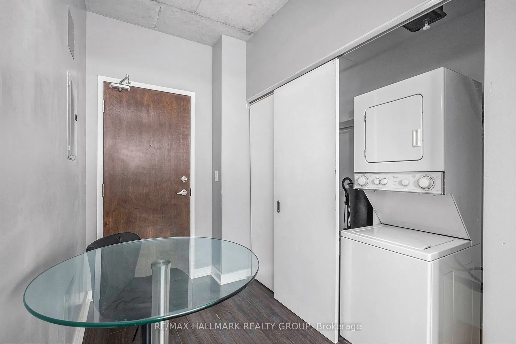 383 CUMBERLAND Street, #805