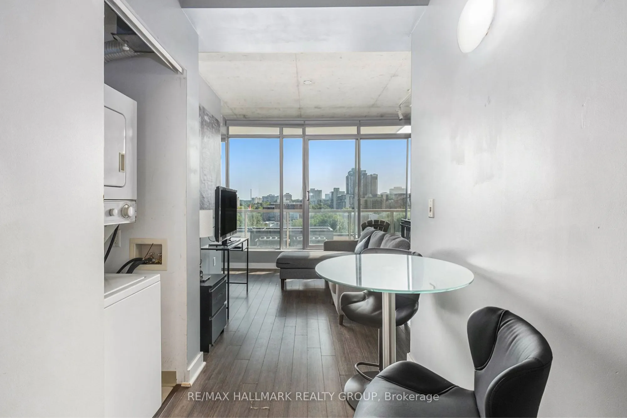 383 CUMBERLAND Street, #805