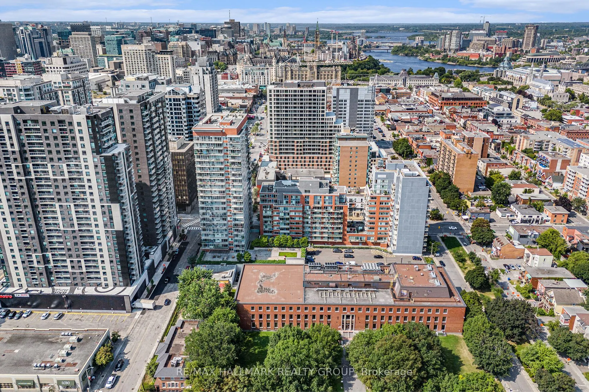 383 CUMBERLAND Street, #805