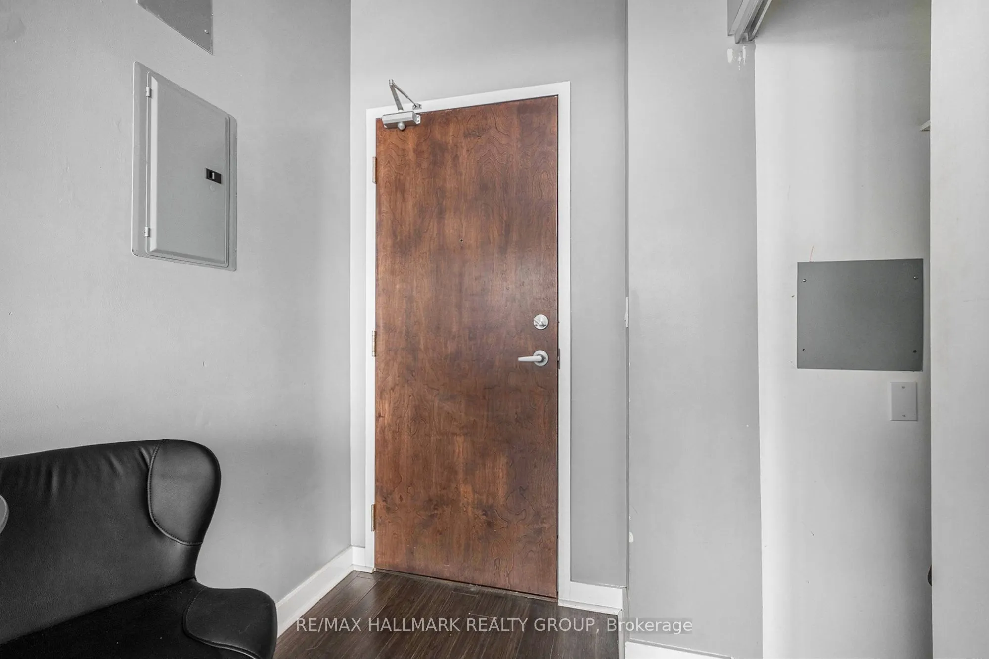 383 CUMBERLAND Street, #805