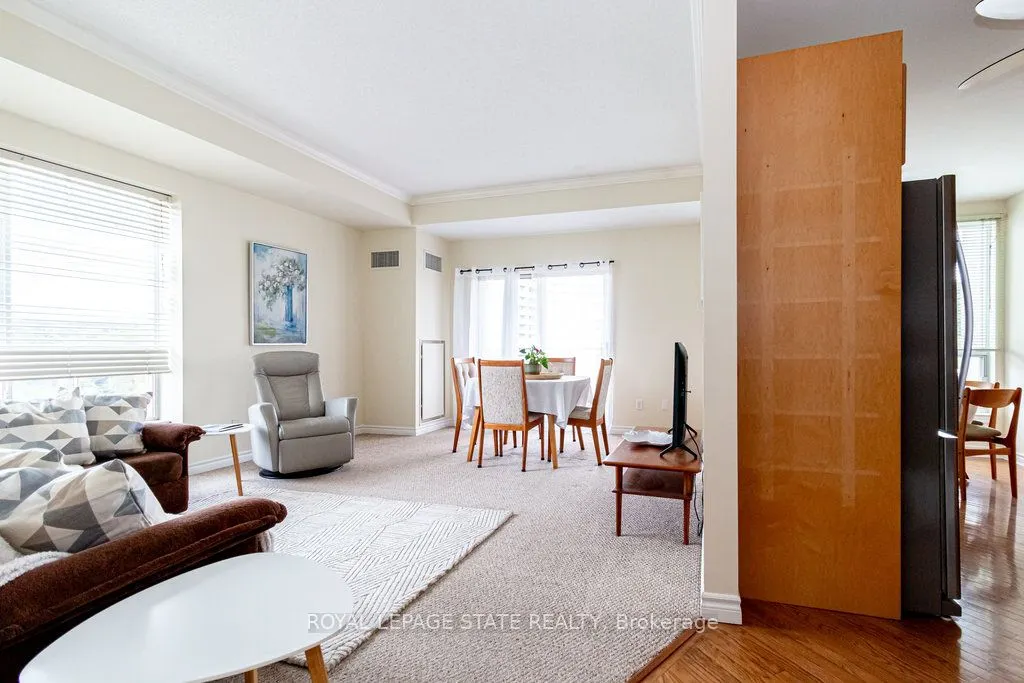 2000 Creekside Drive, #805