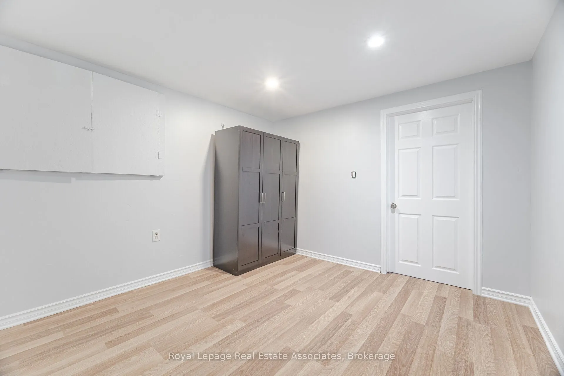 319 Grantham Avenue