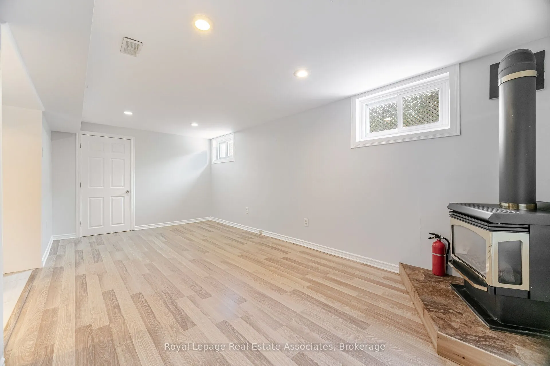 319 Grantham Avenue