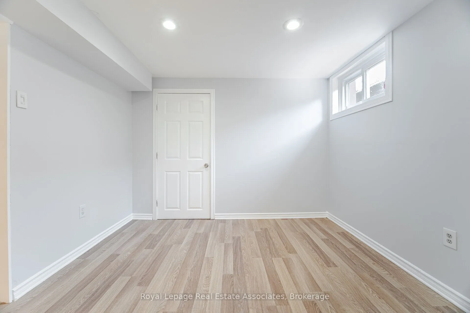 319 Grantham Avenue, #Lower
