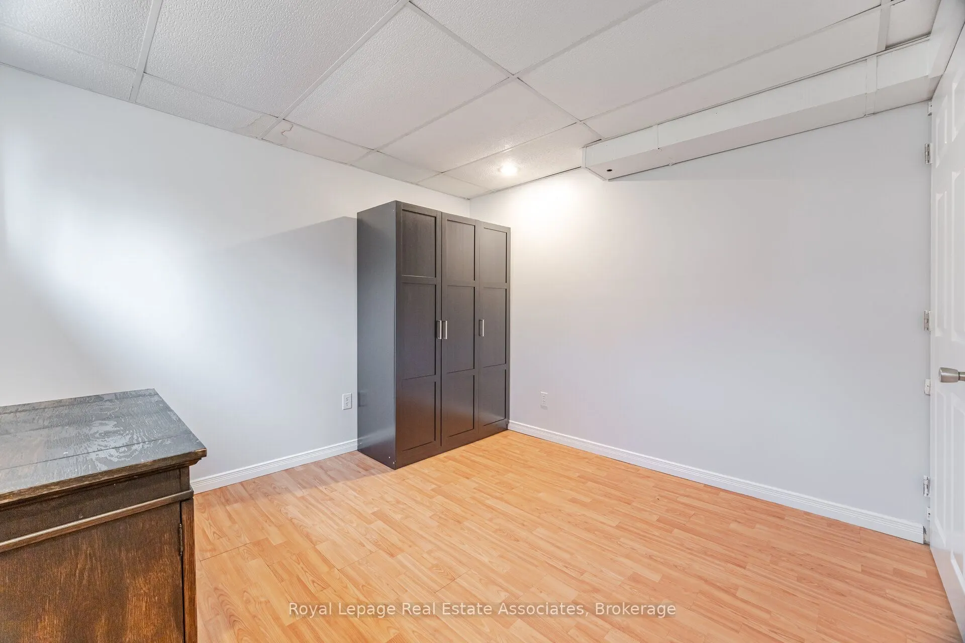 319 Grantham Avenue, #Lower
