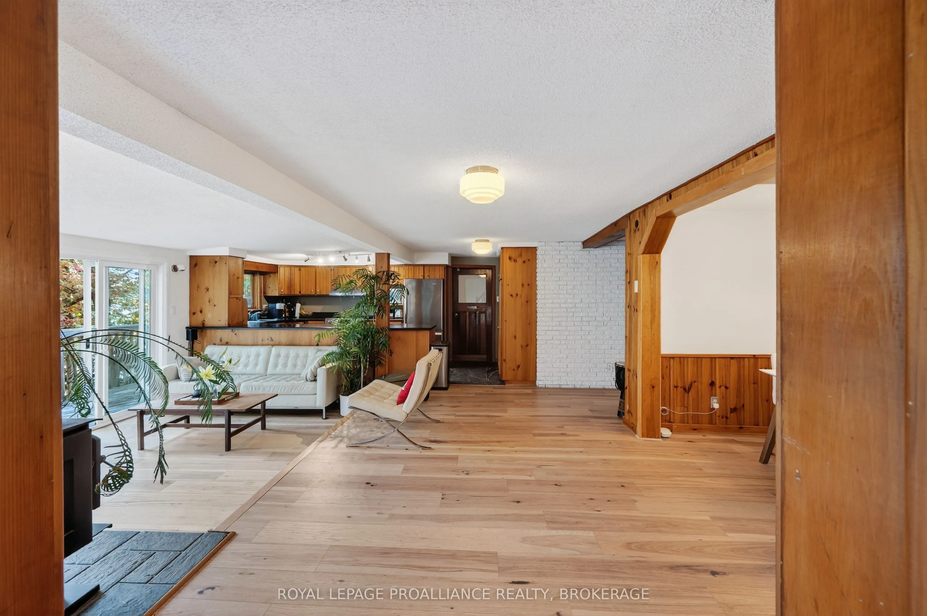 18 Hickory Lane