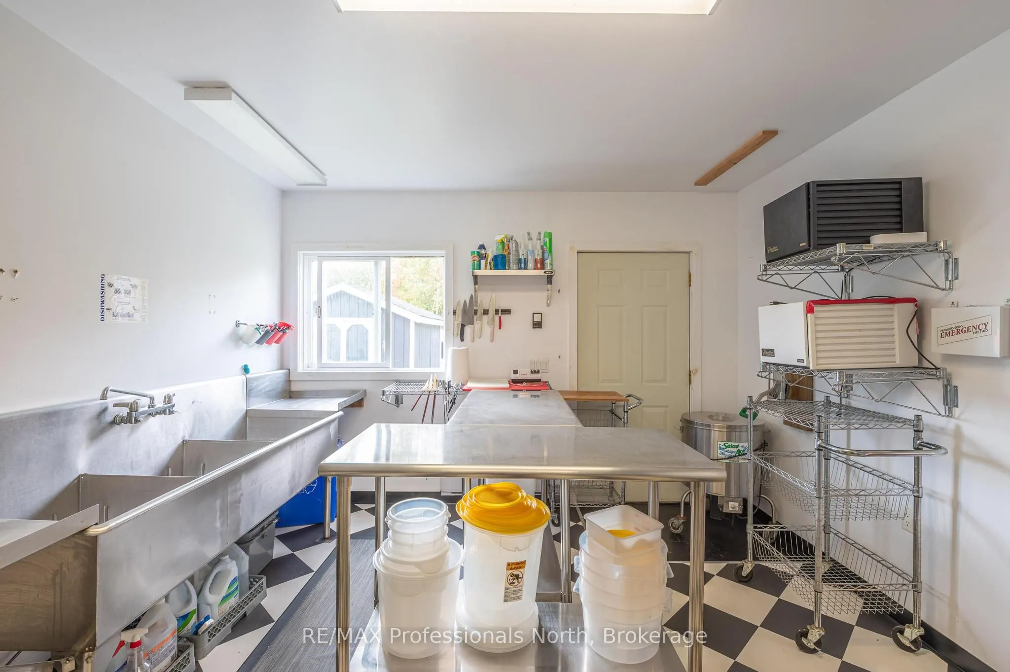1110 Sedgwick Road