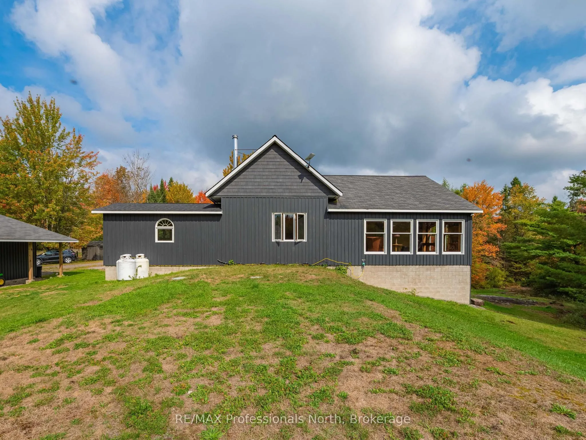 1110 Sedgwick Road