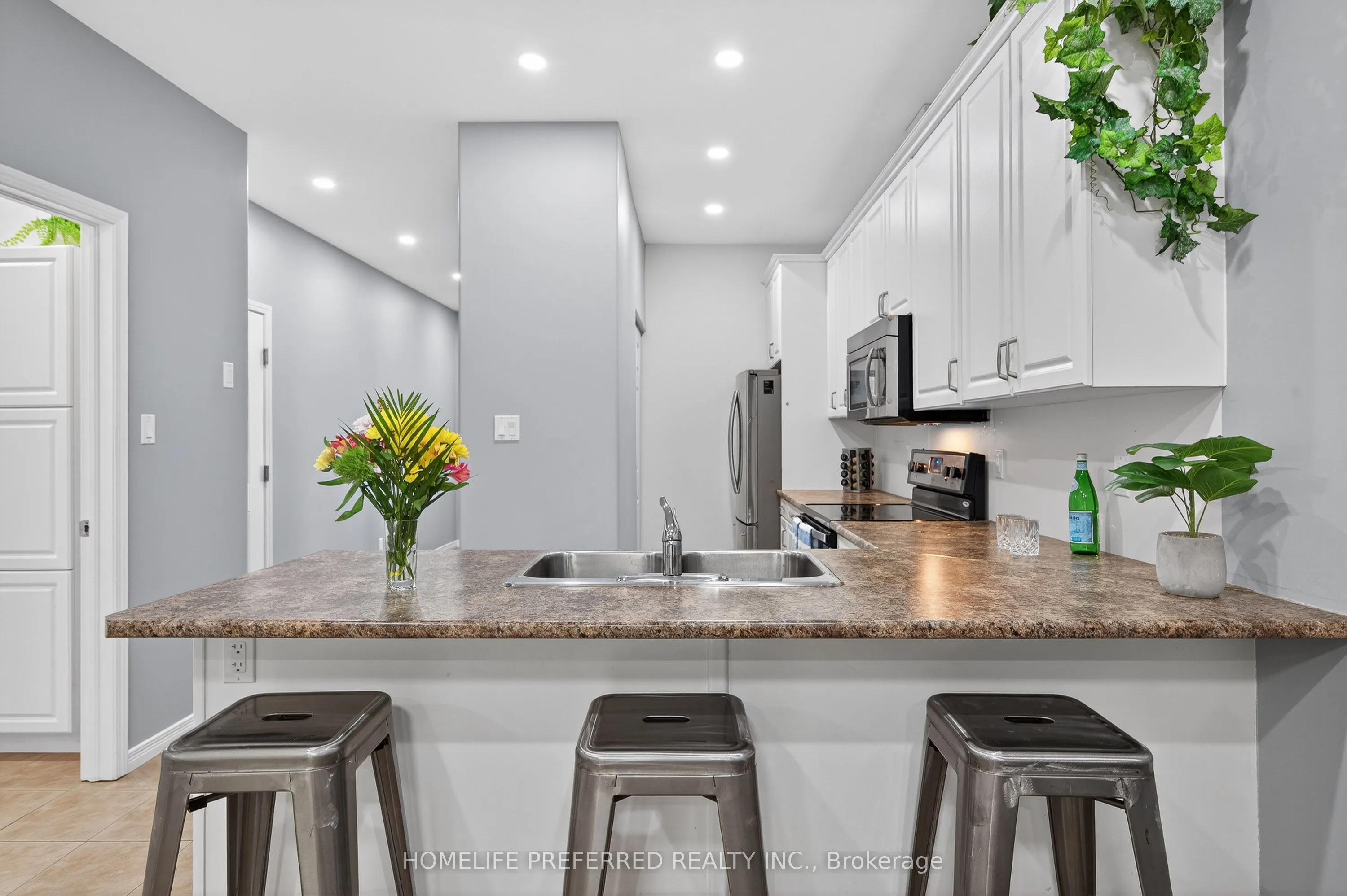 13 Wingett Way, #13