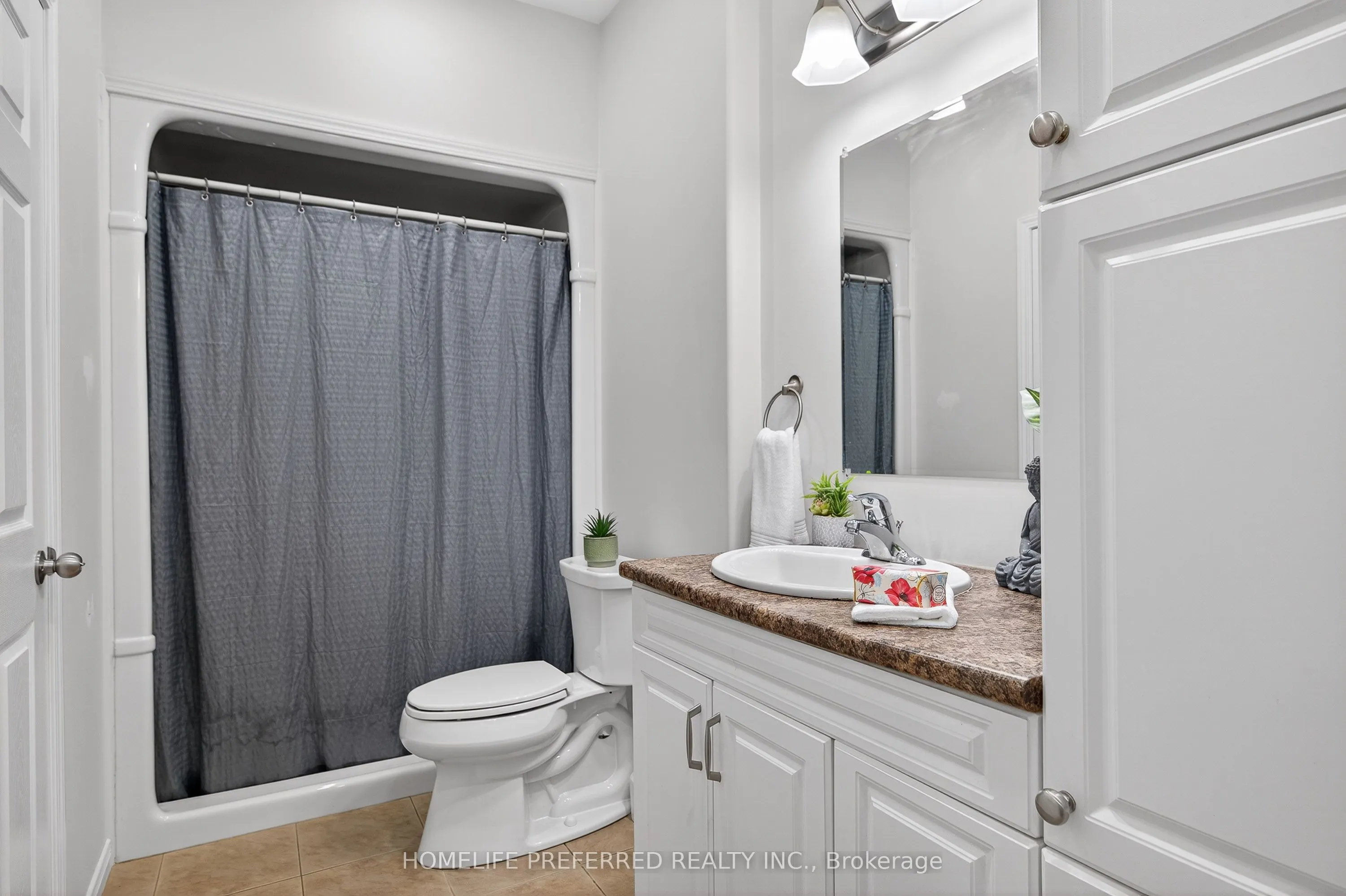 13 Wingett Way, #13