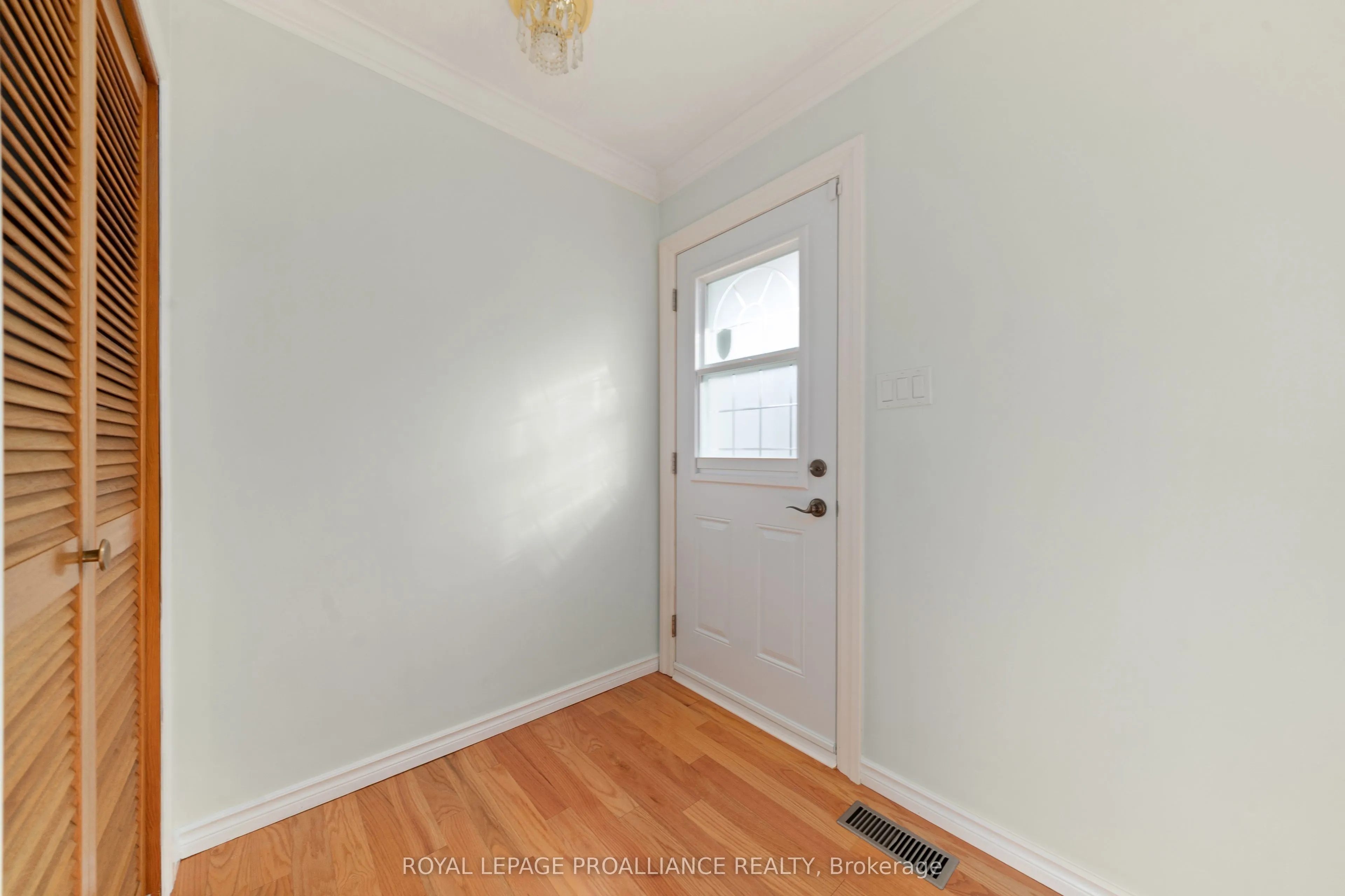 54 Fifth Avenue