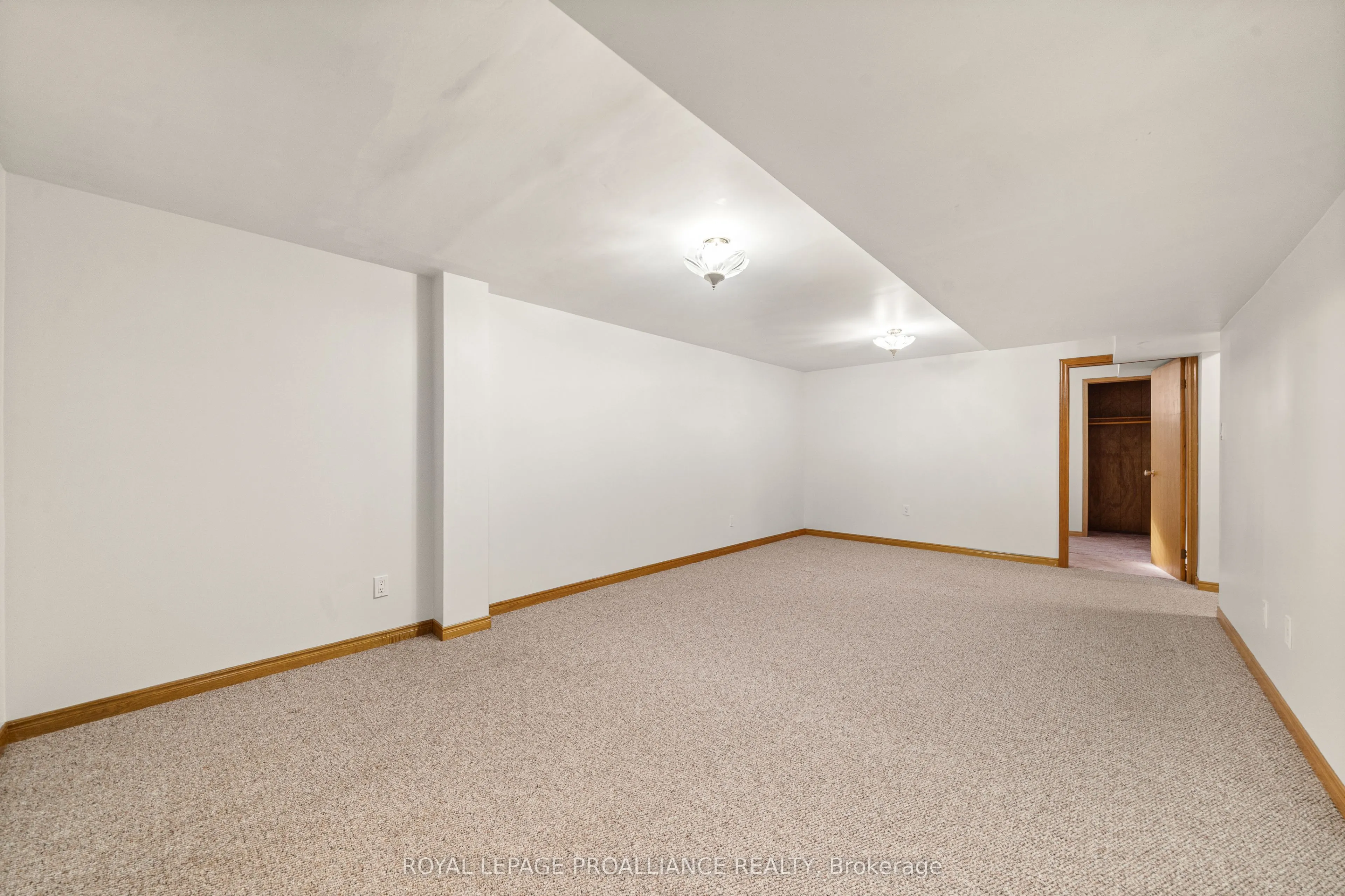 54 Fifth Avenue