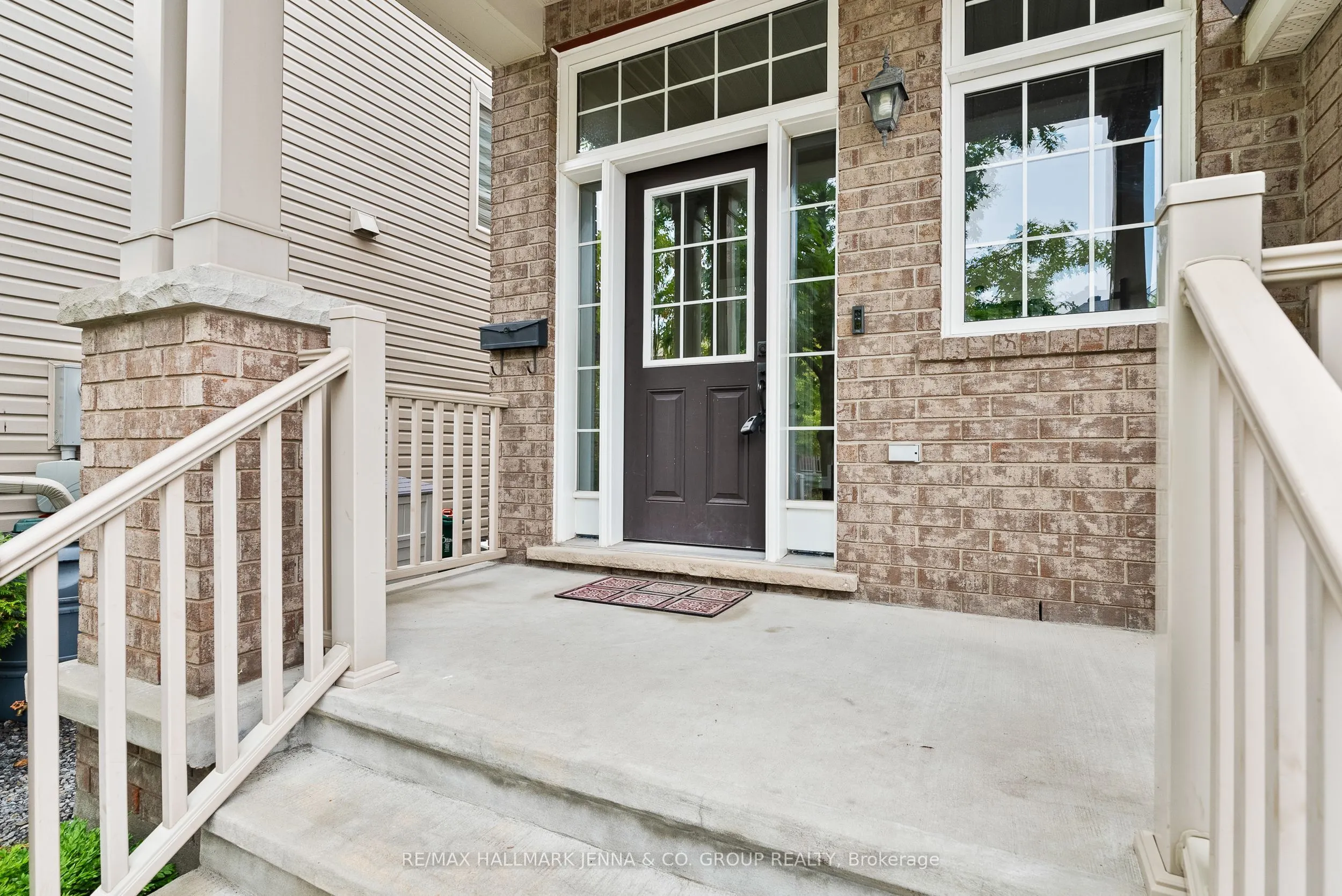 326 Gallantry Way