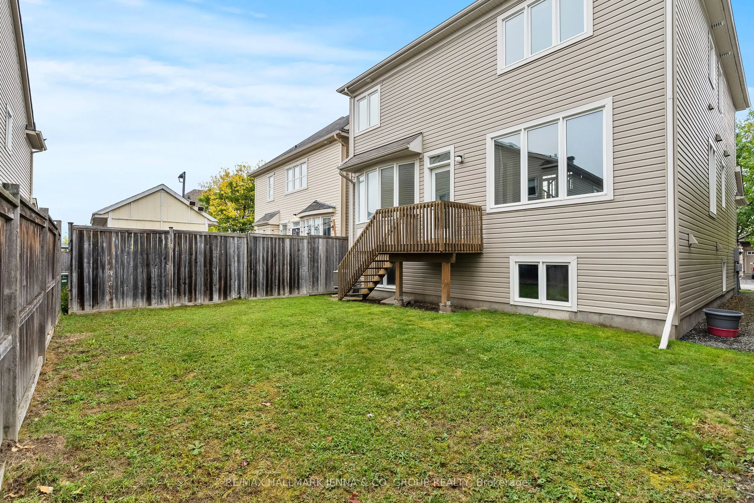 326 Gallantry Way