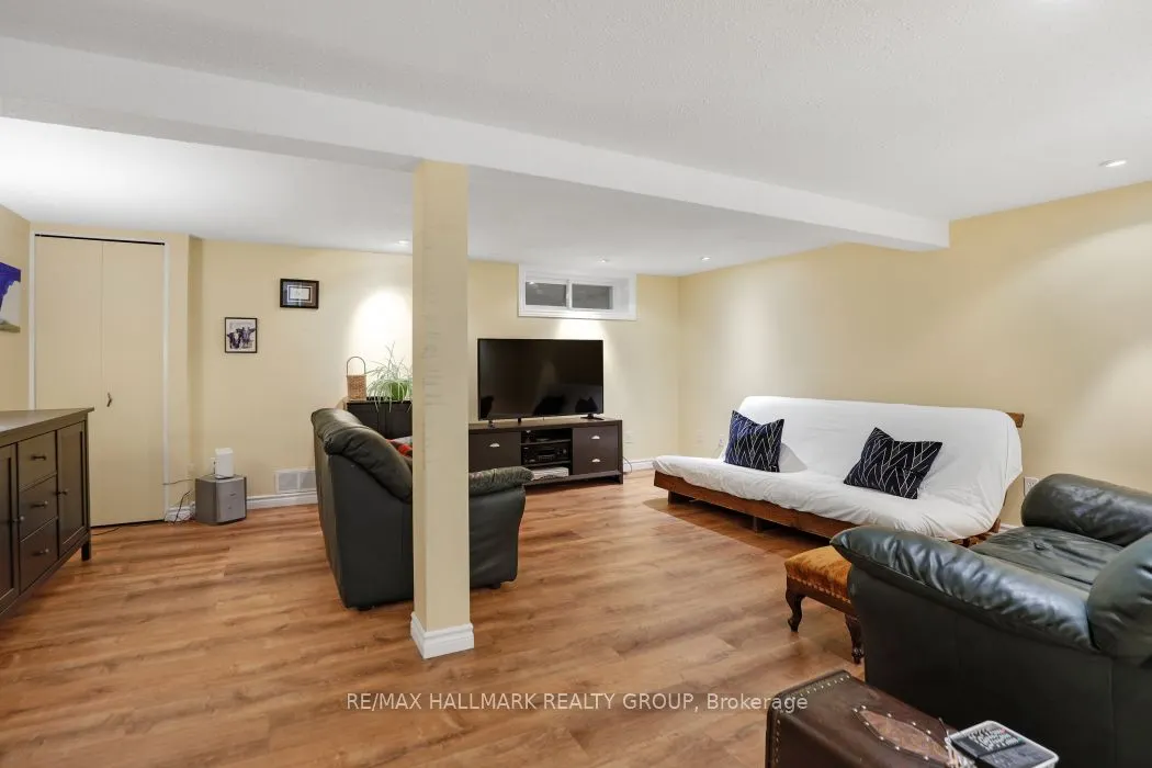 1240 Pebble Road, #2