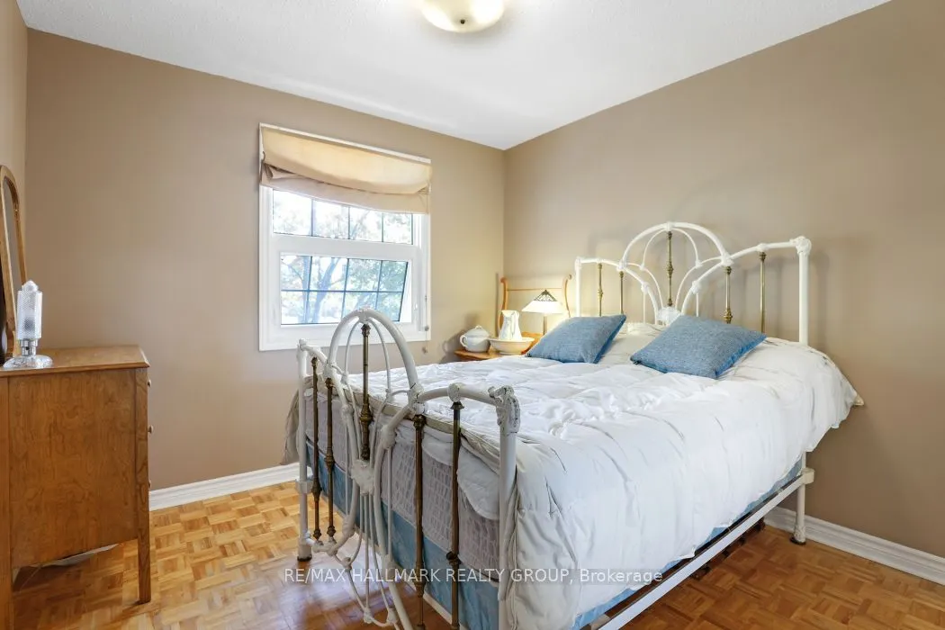 1240 Pebble Road, #2