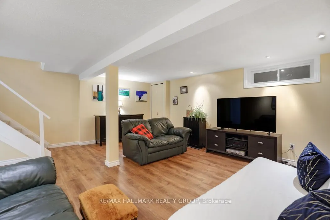 1240 Pebble Road, #2