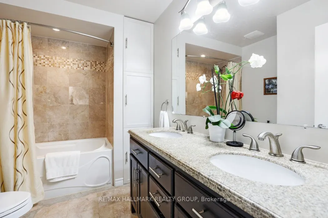 1240 Pebble Road, #2