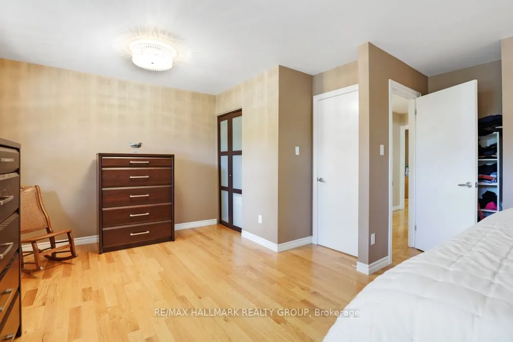 1240 Pebble Road, #2