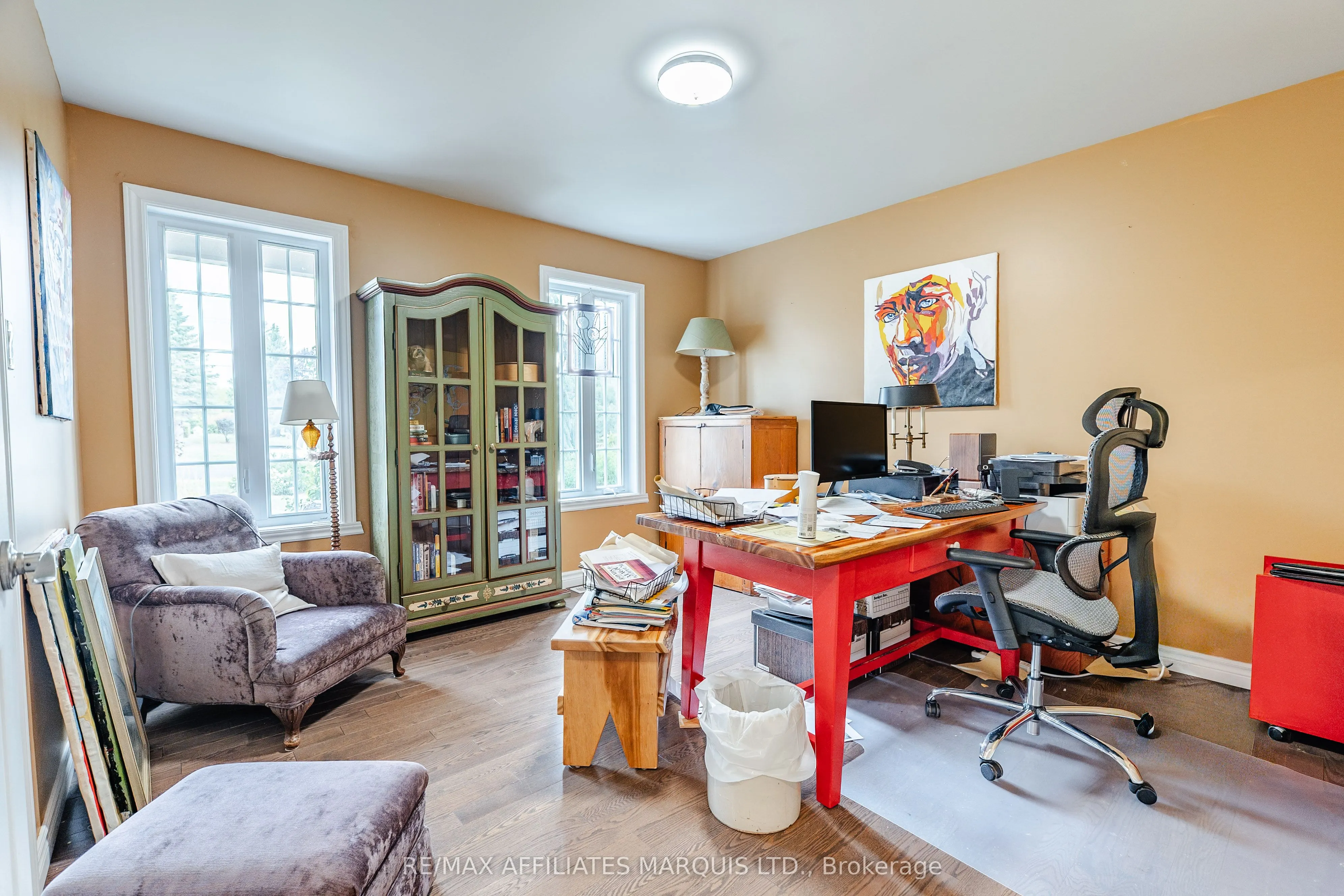 100 Front Street E