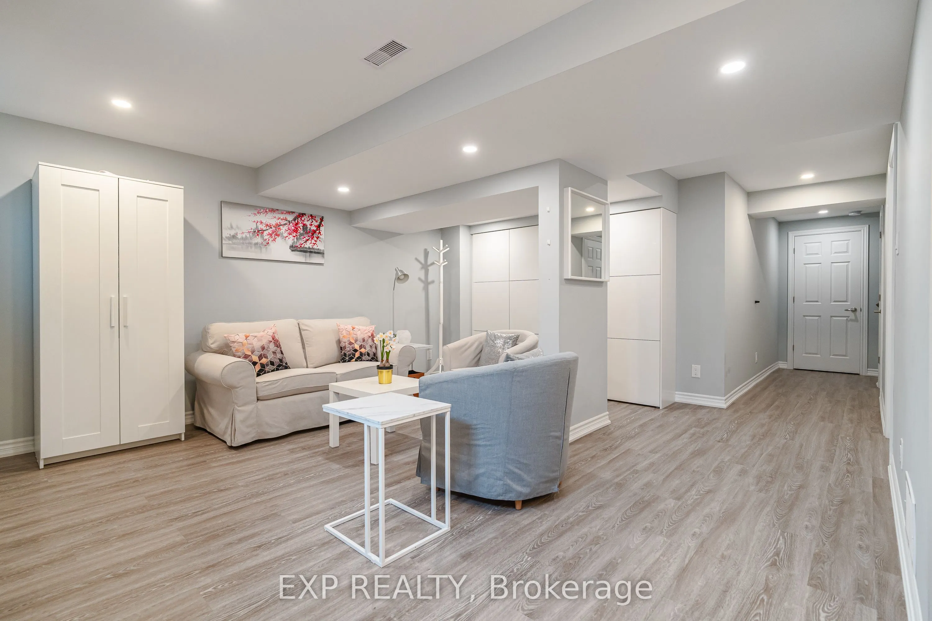 25 Solaris Drive