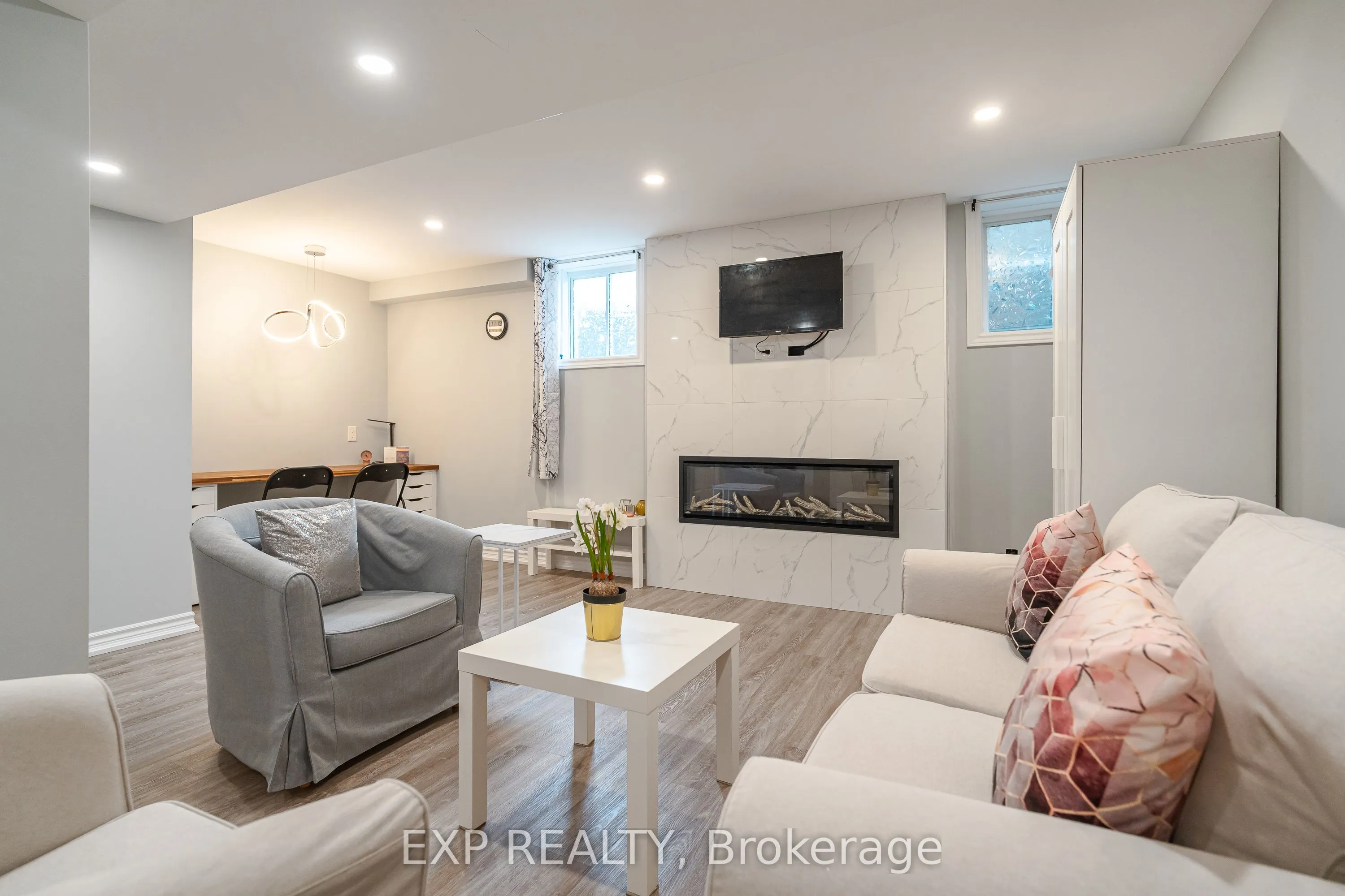 25 Solaris Drive