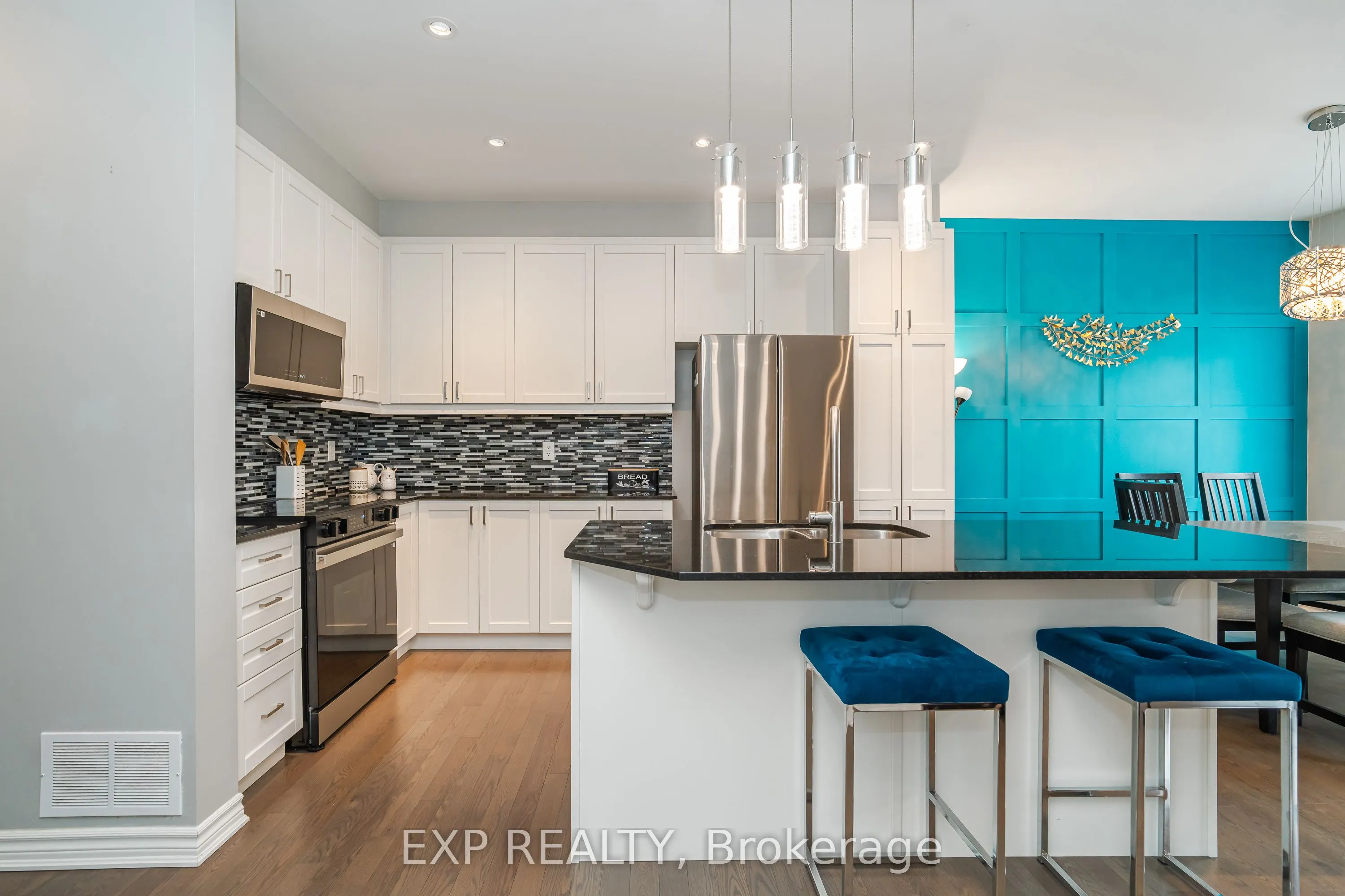 25 Solaris Drive