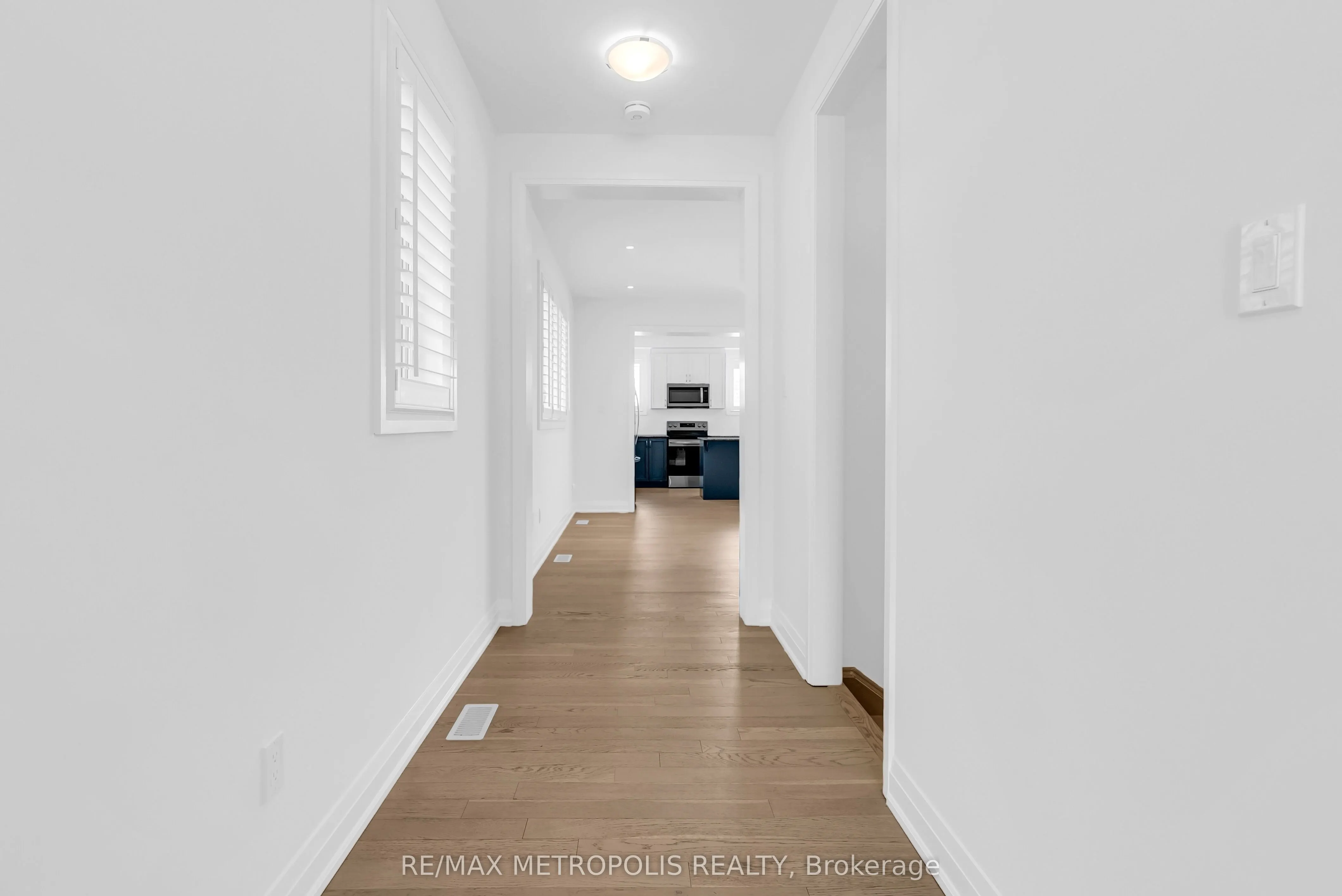 18 Saxony Street