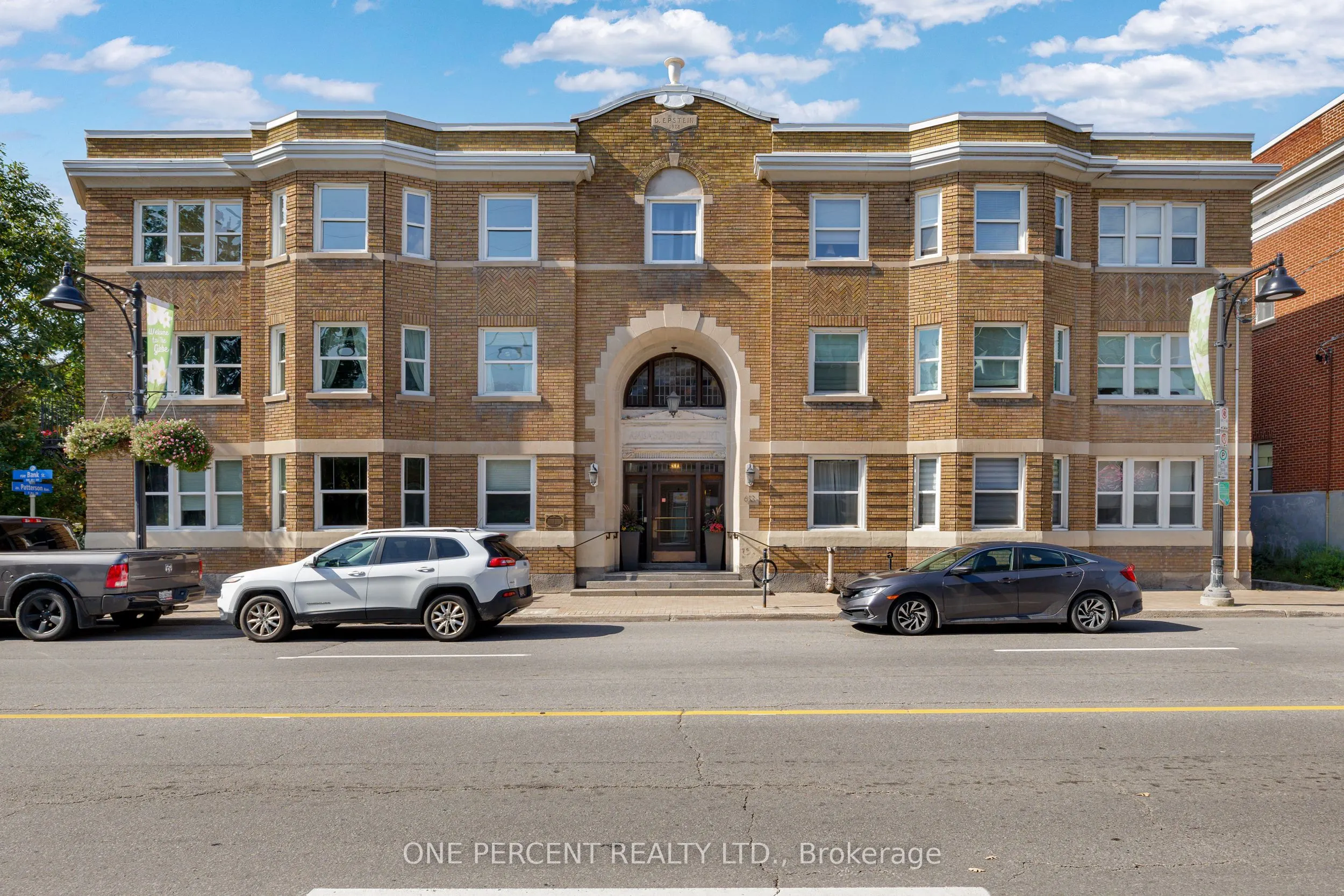 612 Bank Street, #25