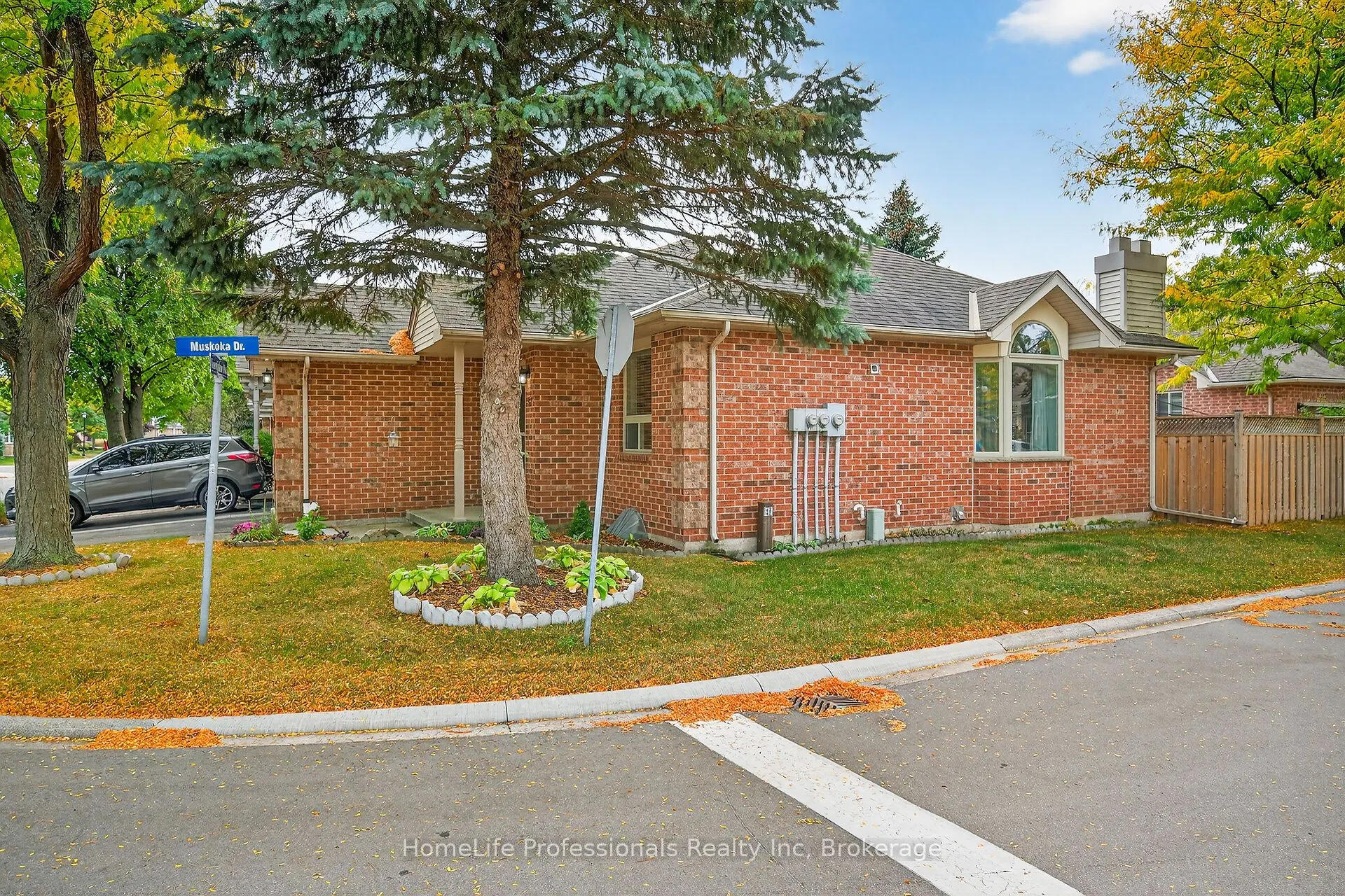 52 Twentyplace Boulevard, #28