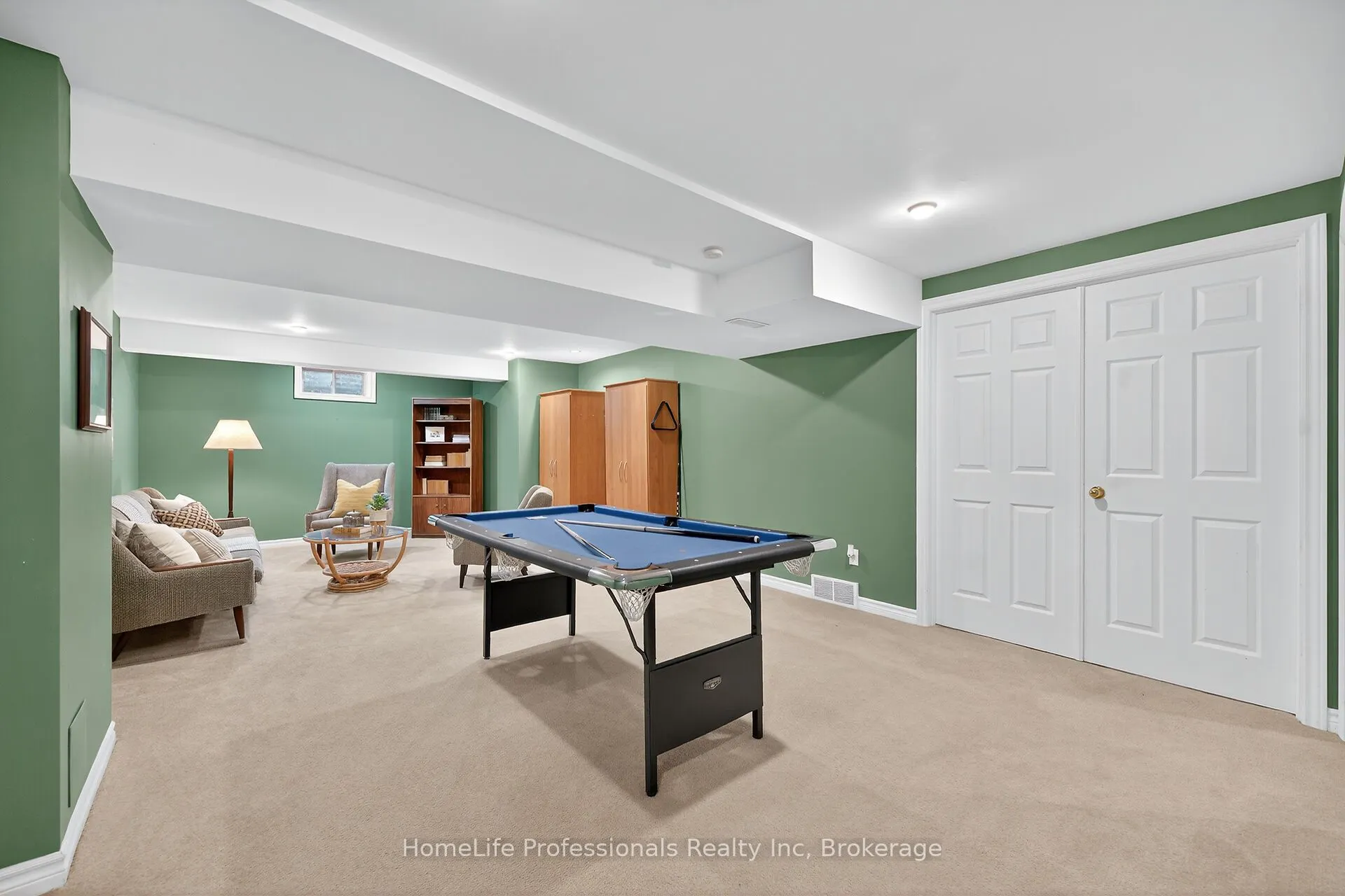 52 Twentyplace Boulevard, #28