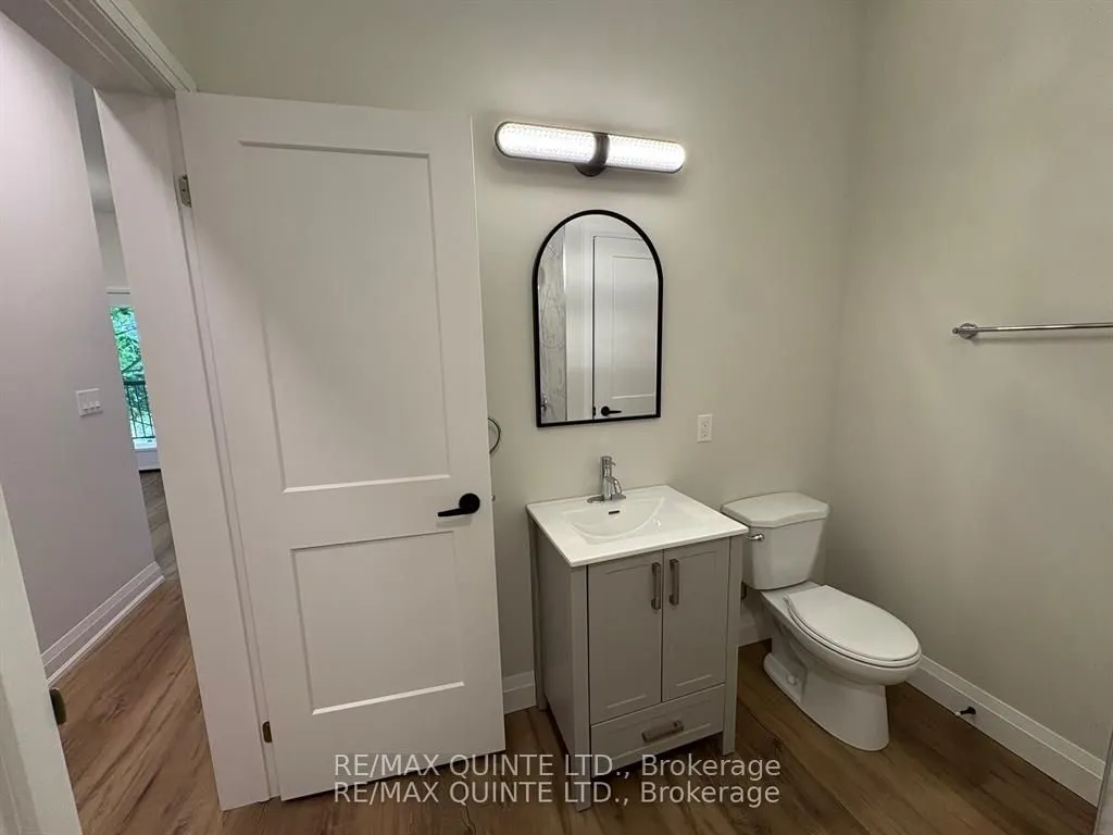 22 McGill Street, #4