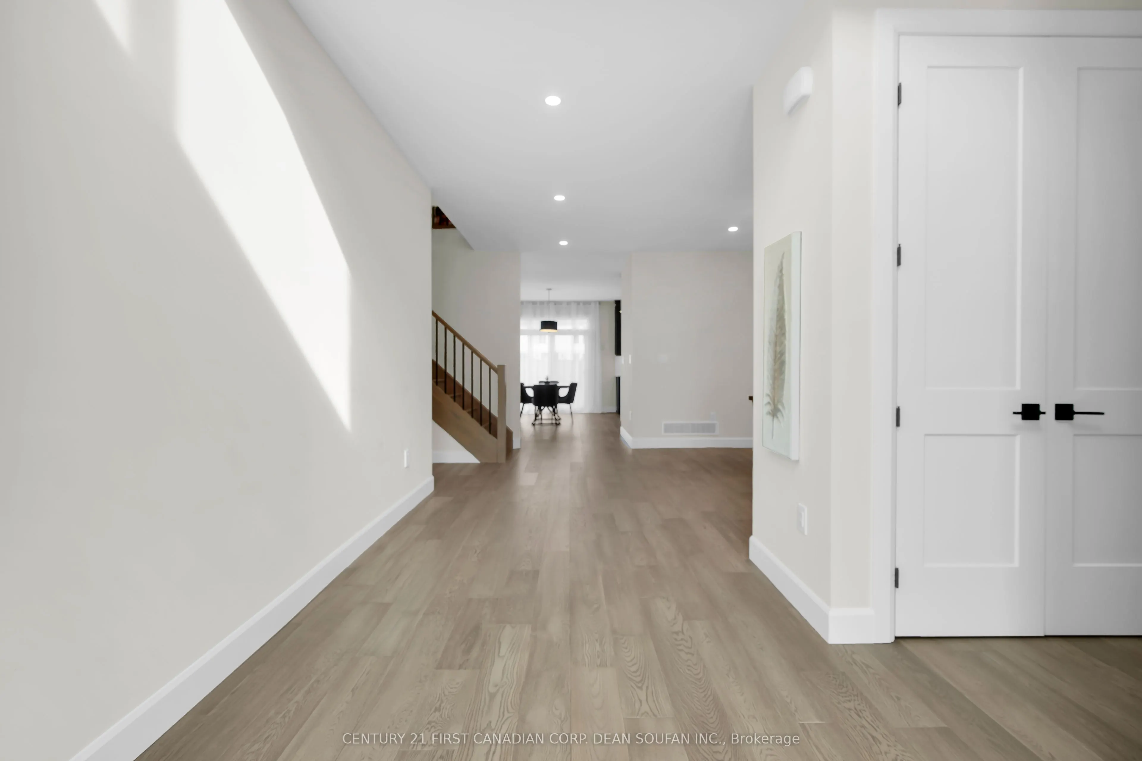 7251 Silver Creek Circle