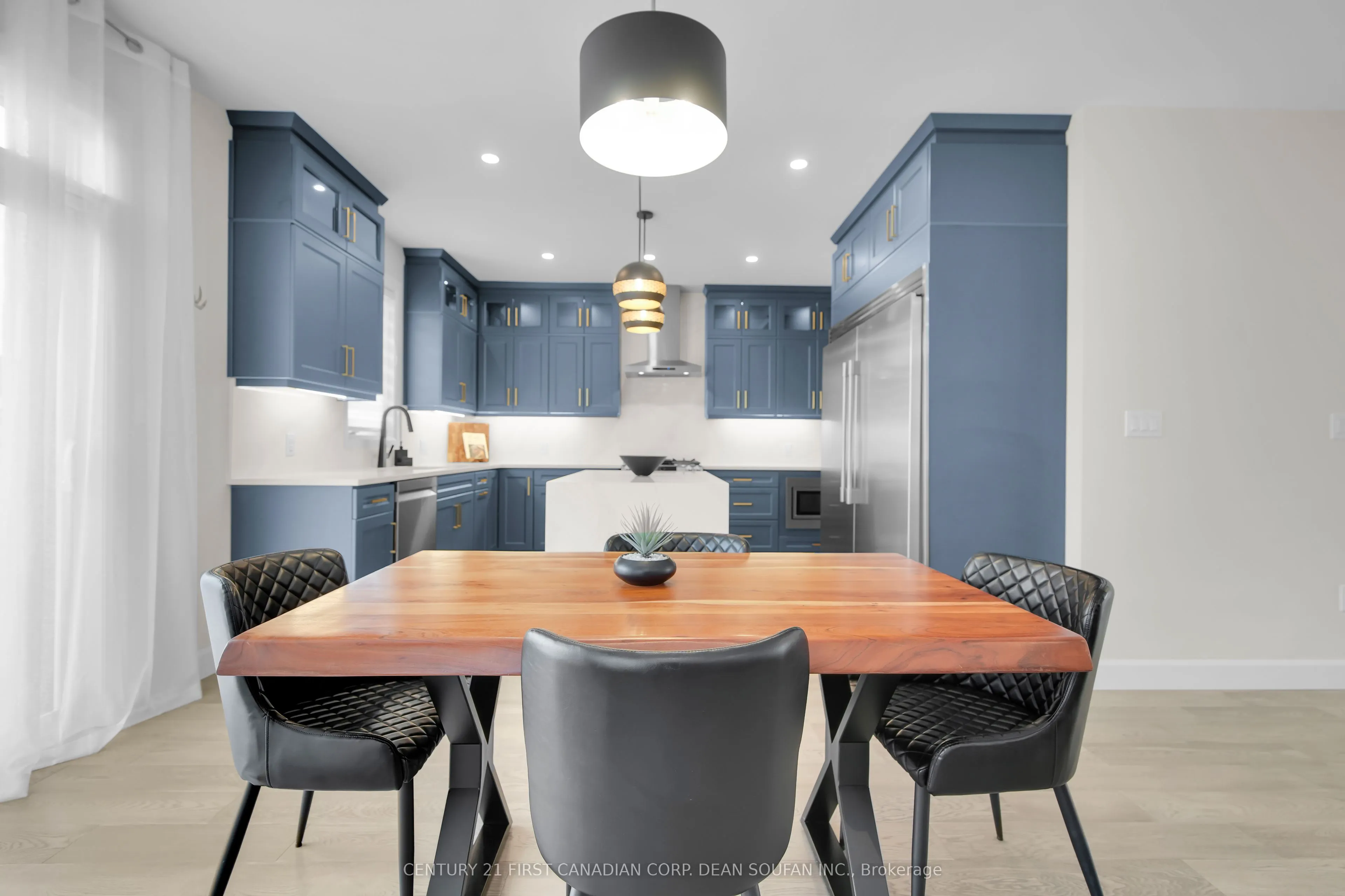 7251 Silver Creek Circle