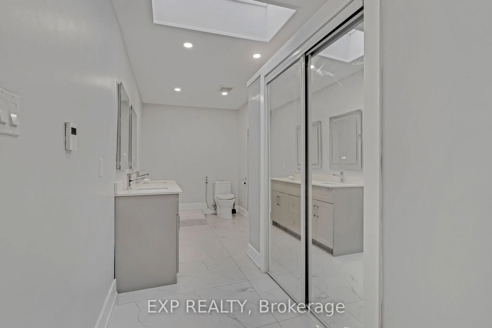 23 Lyndhurst Street