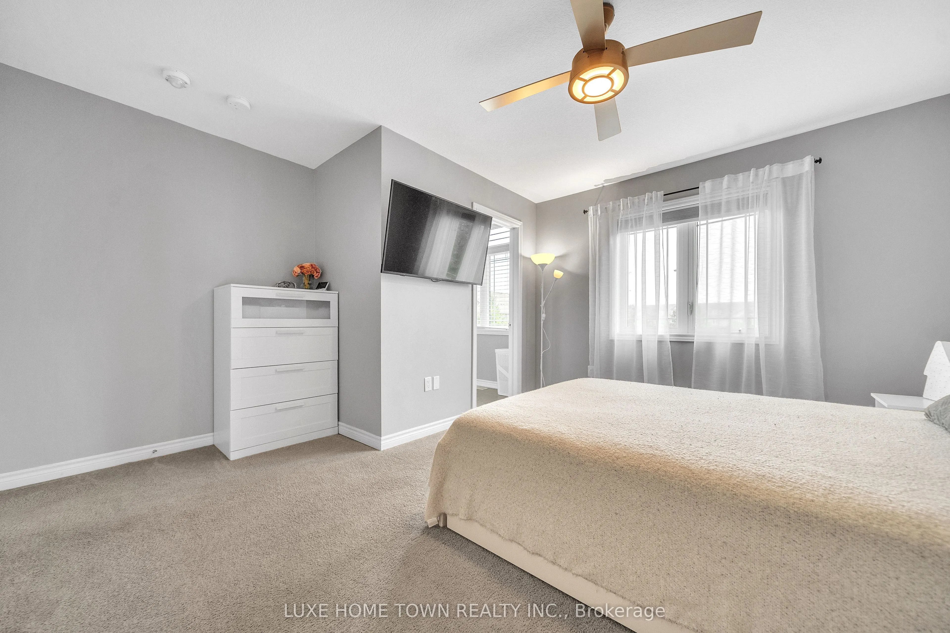 77 WESTMINSTER Crescent, #77W