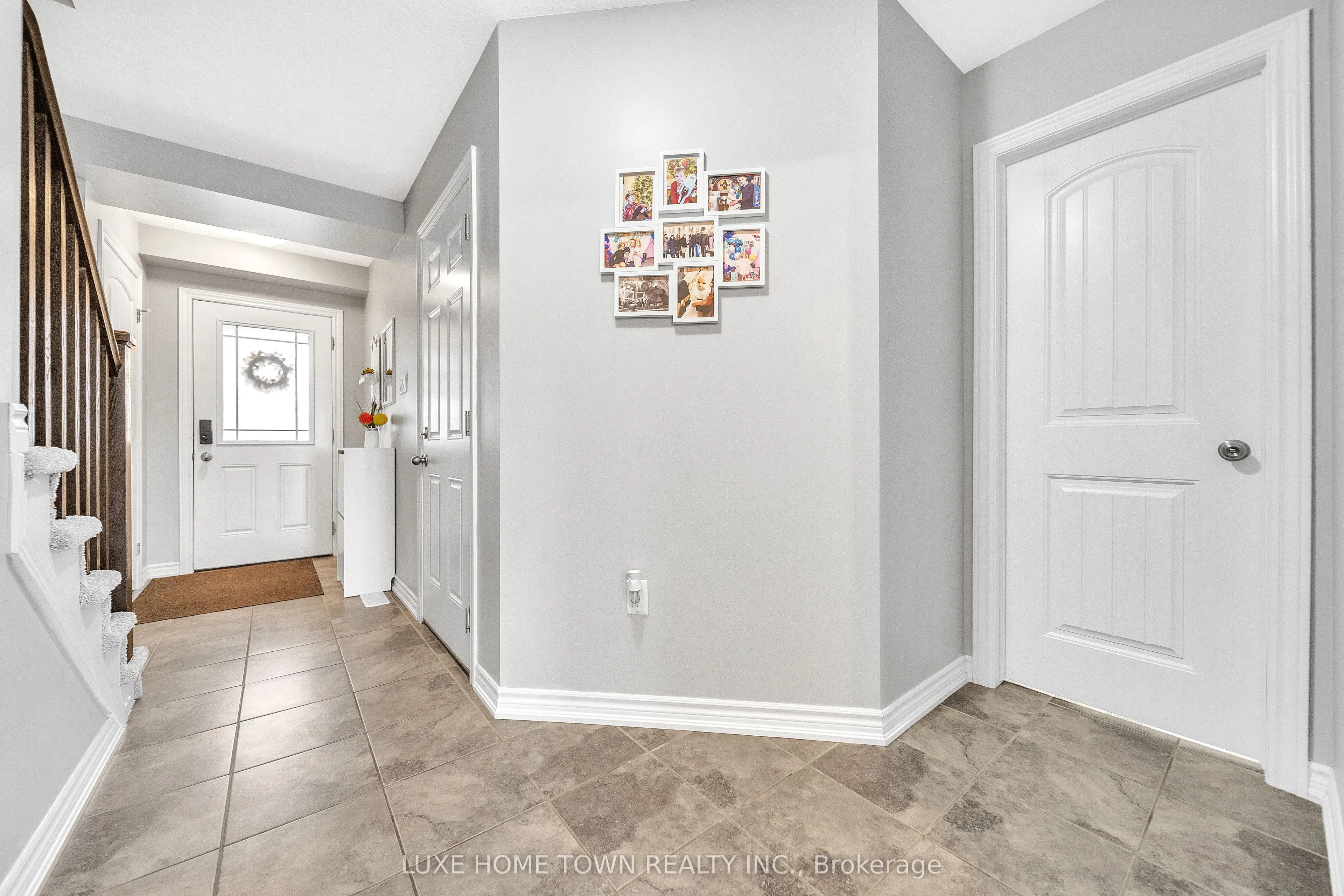 77 WESTMINSTER Crescent, #77W