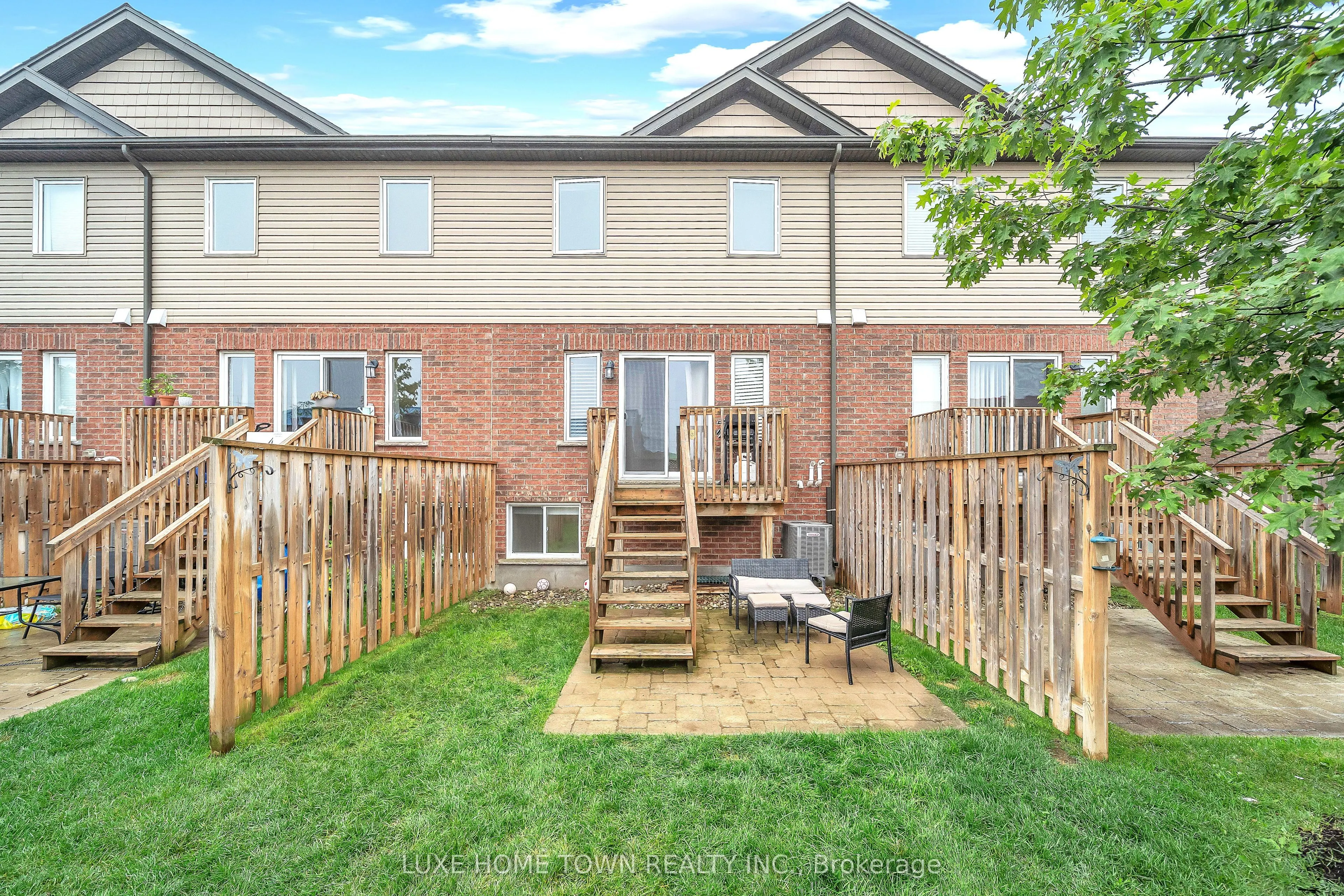 77 WESTMINSTER Crescent, #77W