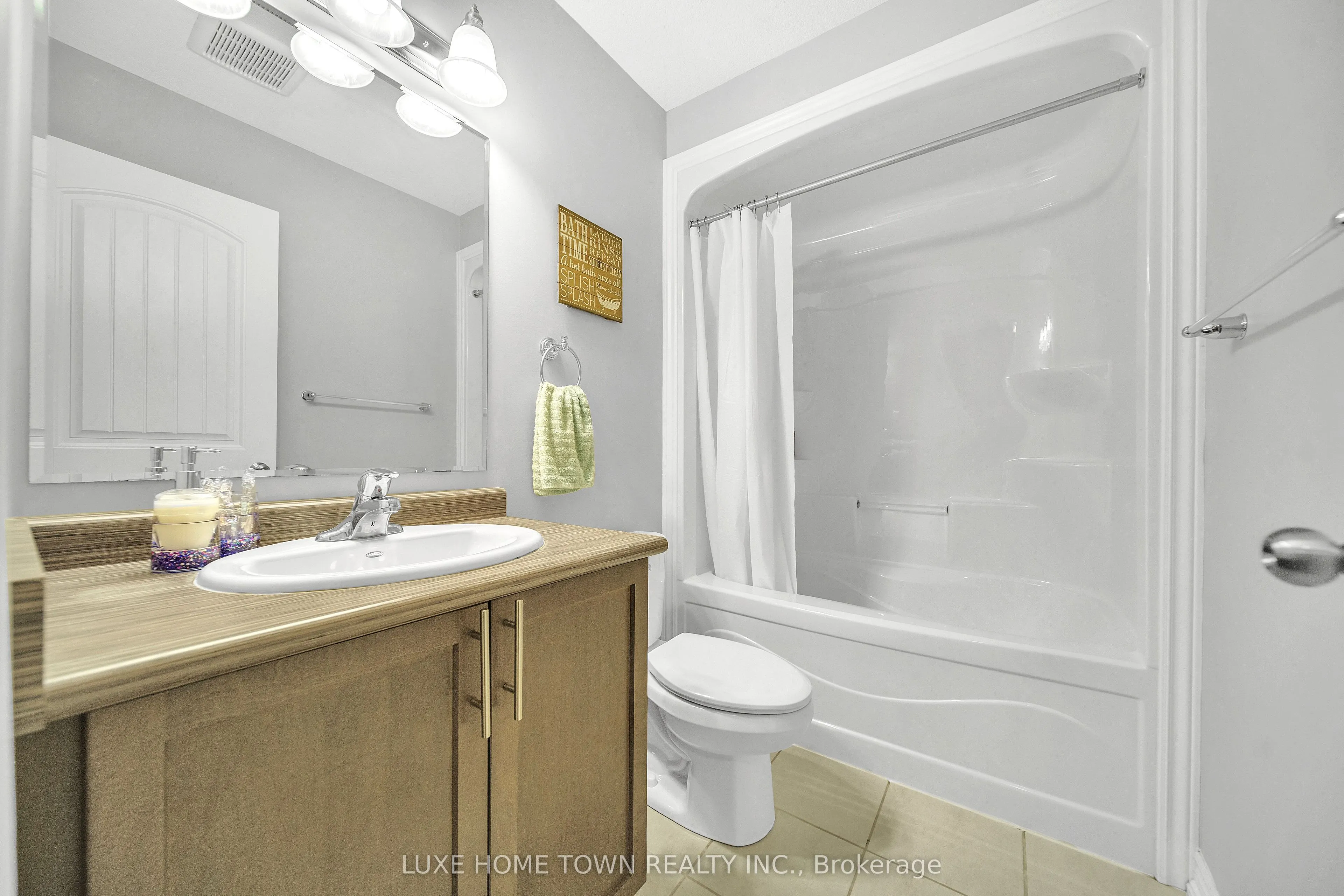 77 WESTMINSTER Crescent, #77W