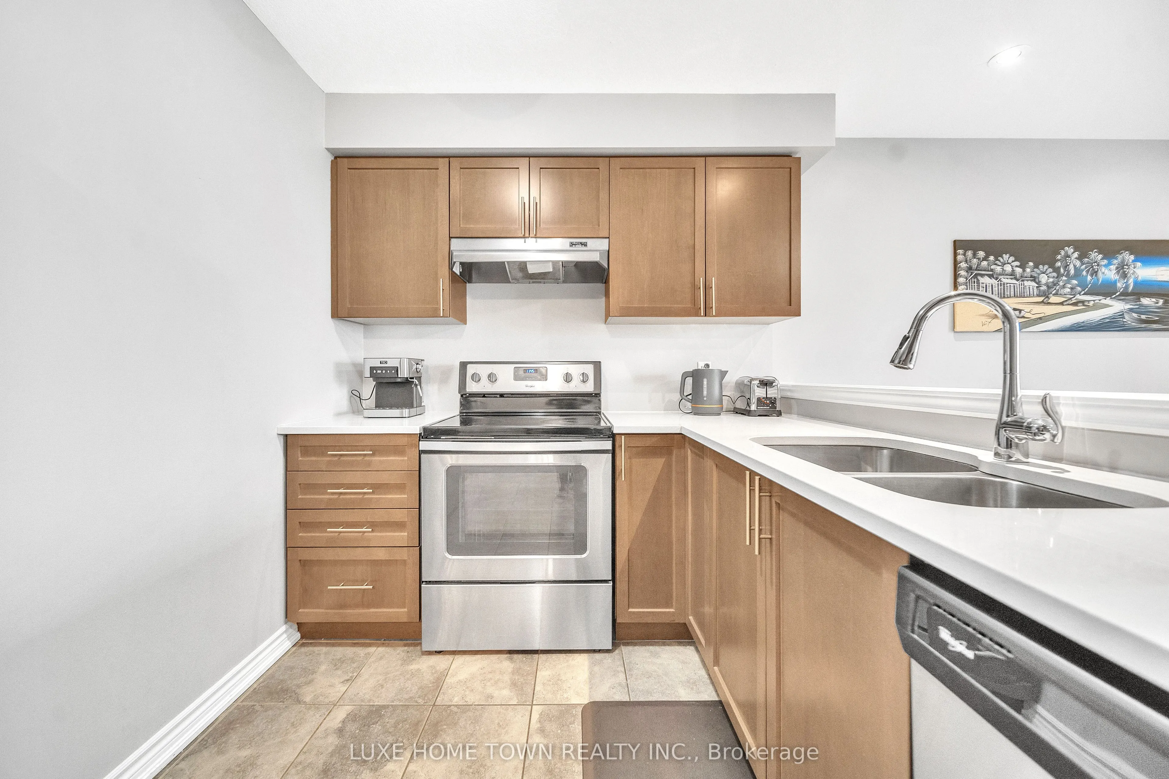 77 WESTMINSTER Crescent, #77W