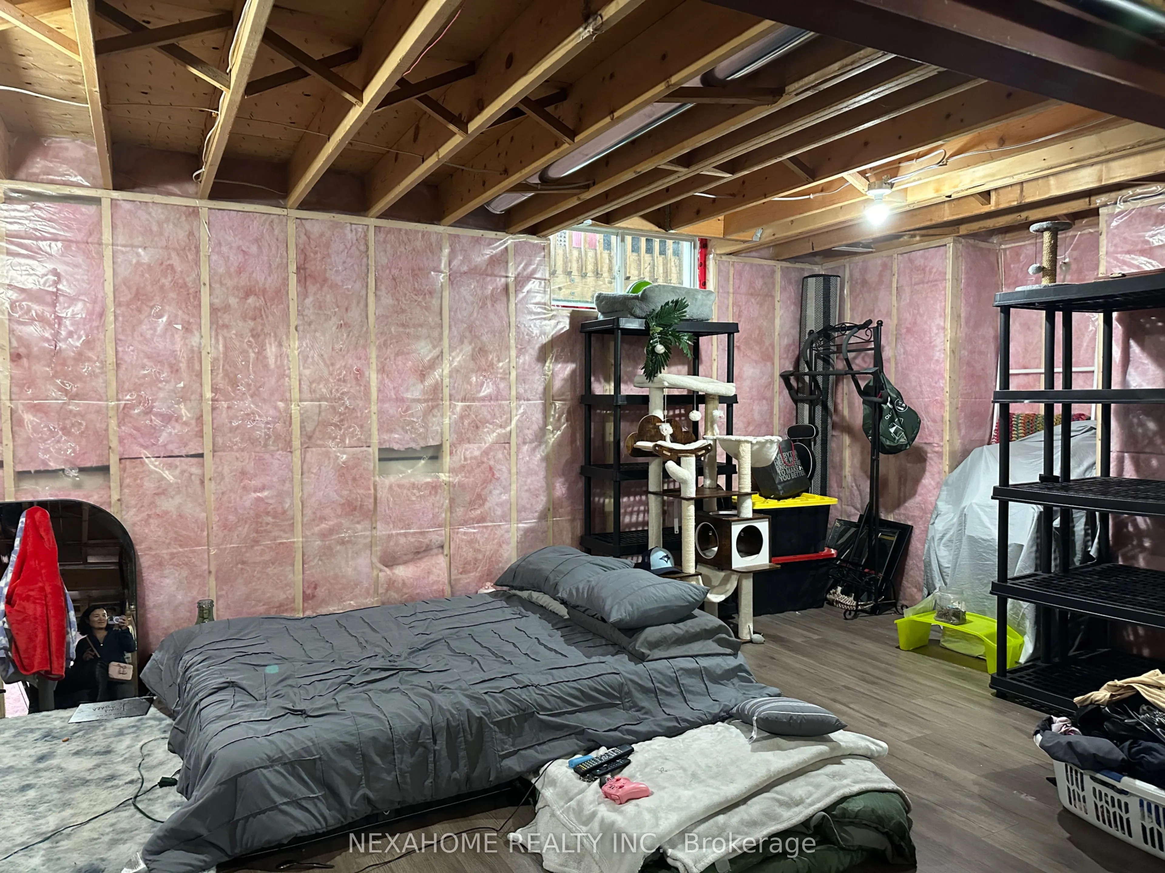 579 FIREFLY Drive