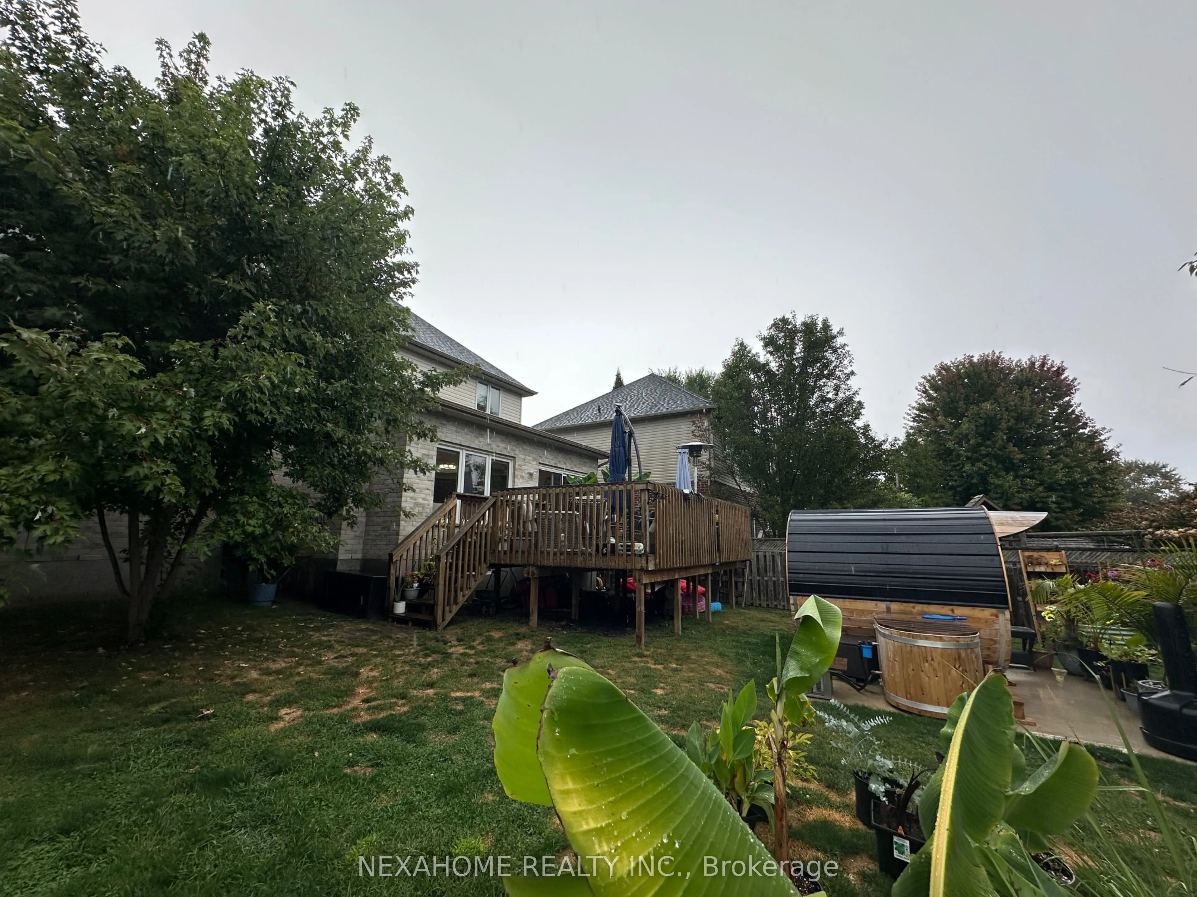 579 FIREFLY Drive